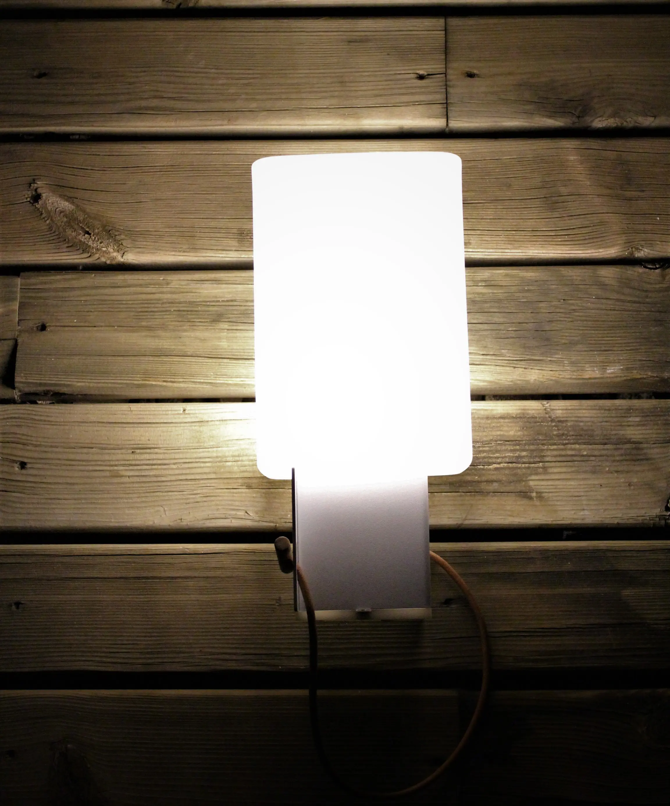 ALMA LIGHT - Cuadrat
