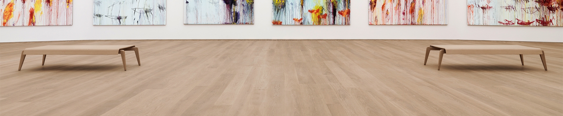 Discover the world of manufacturer DINESEN