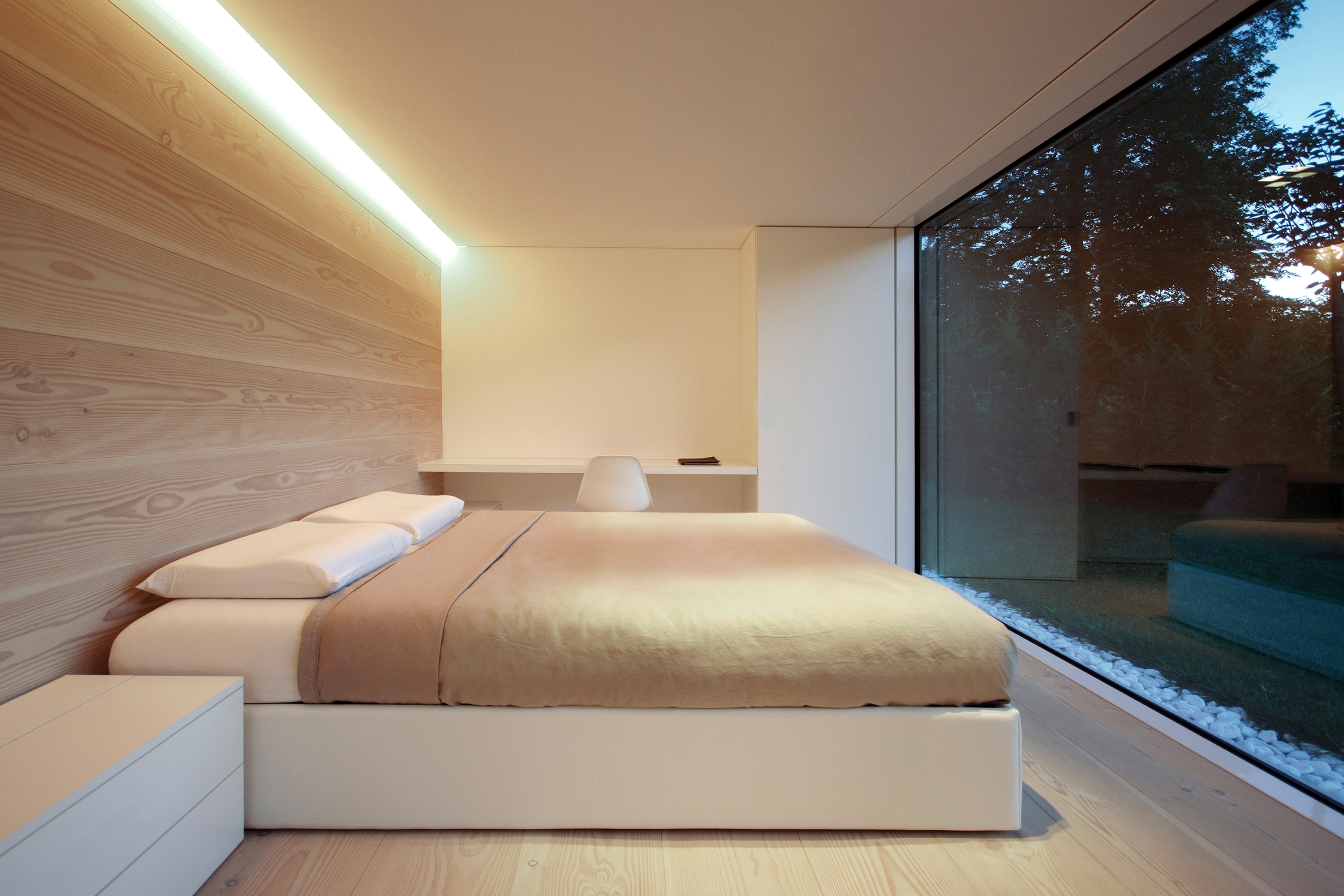 Display product Douglas from manufacturer DINESEN