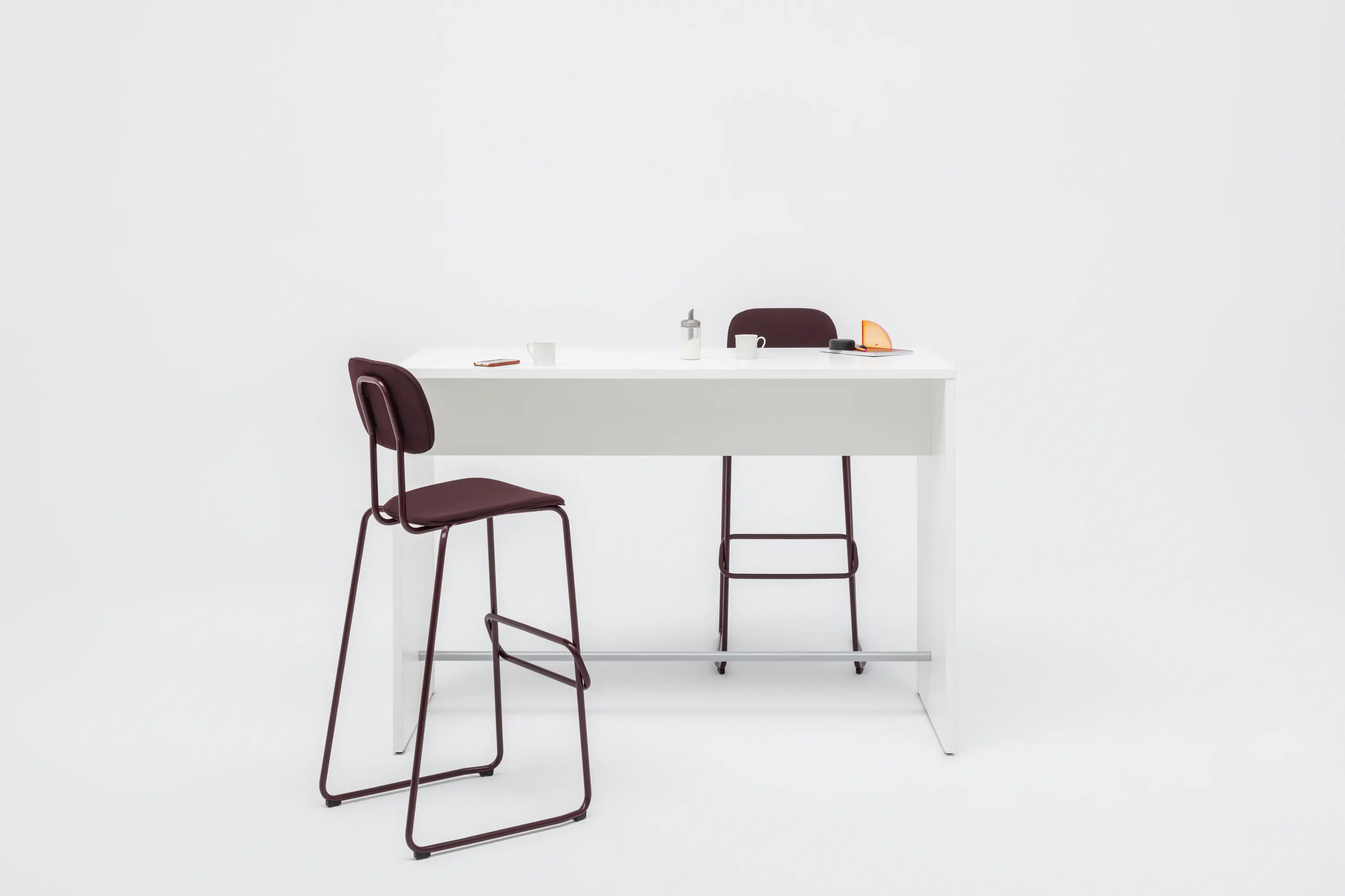 MDD - Meeting Table