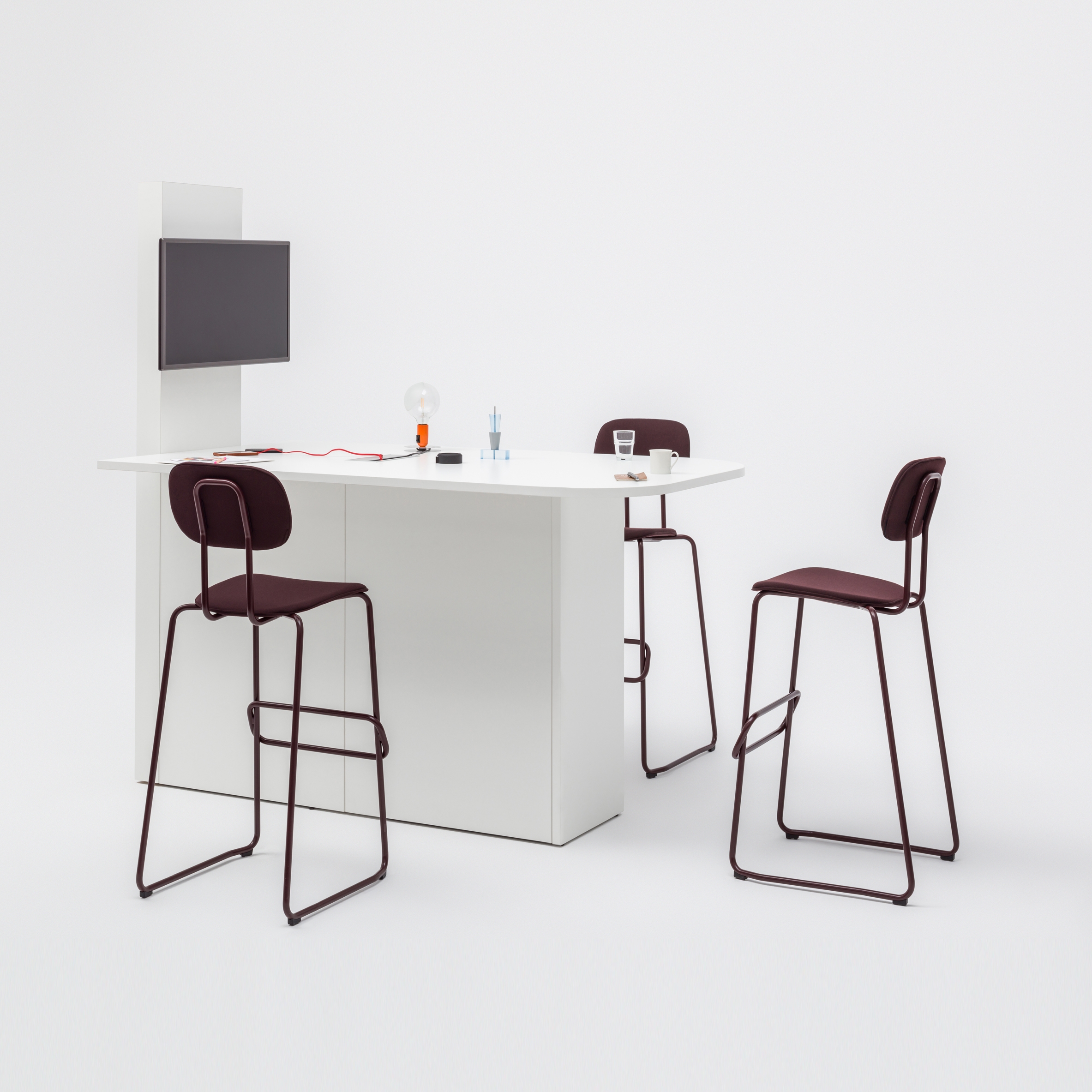 Mostrar el producto Multimedia Station del fabricante MDD