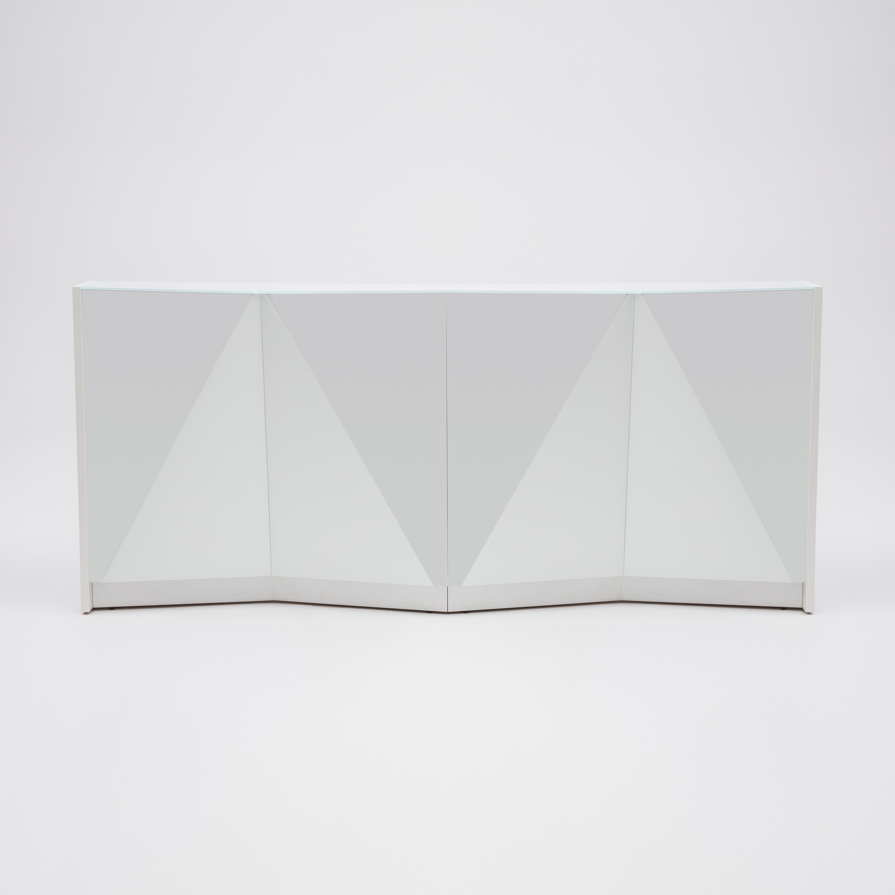 Display product Alpa from manufacturer MDD