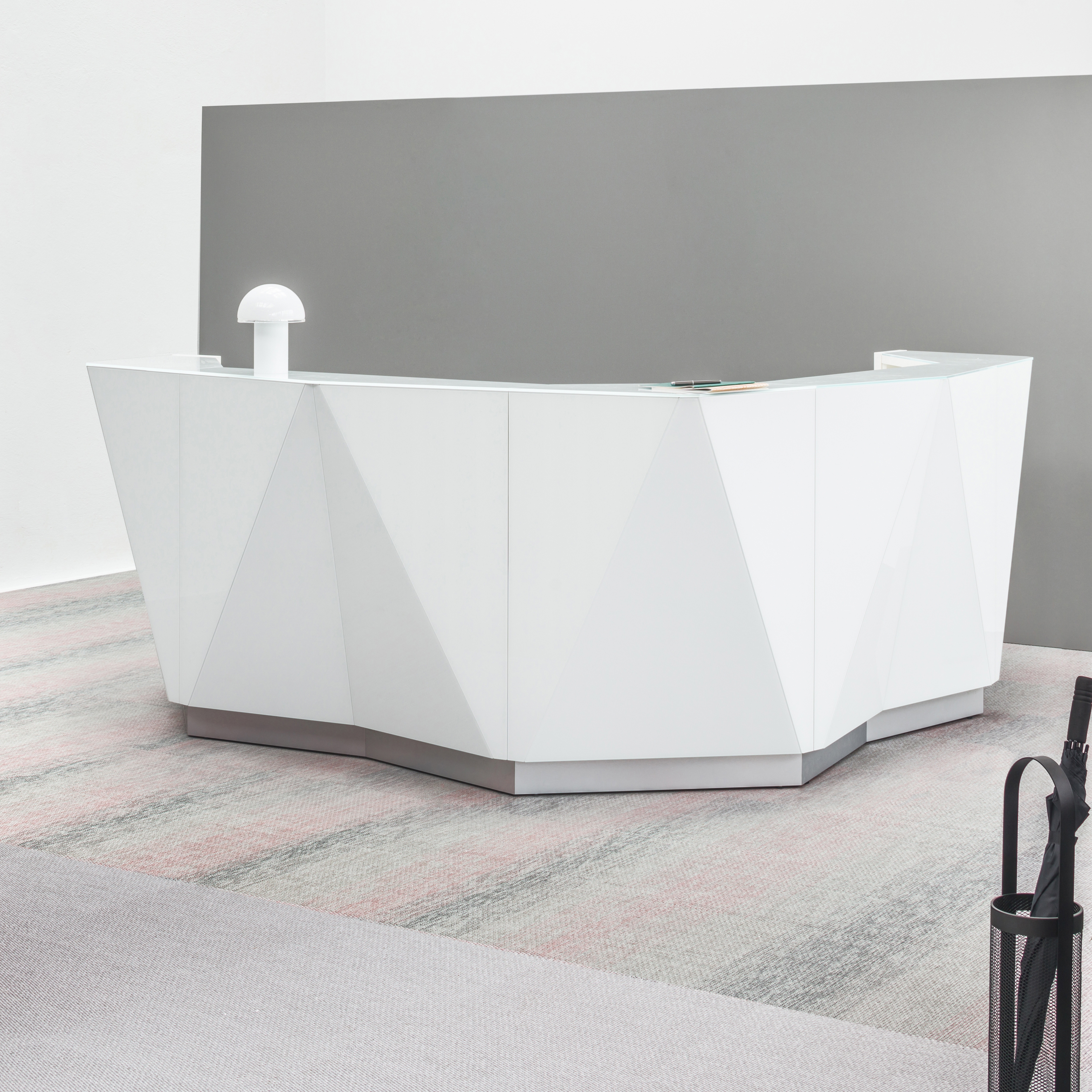 Display product Alpa from manufacturer MDD