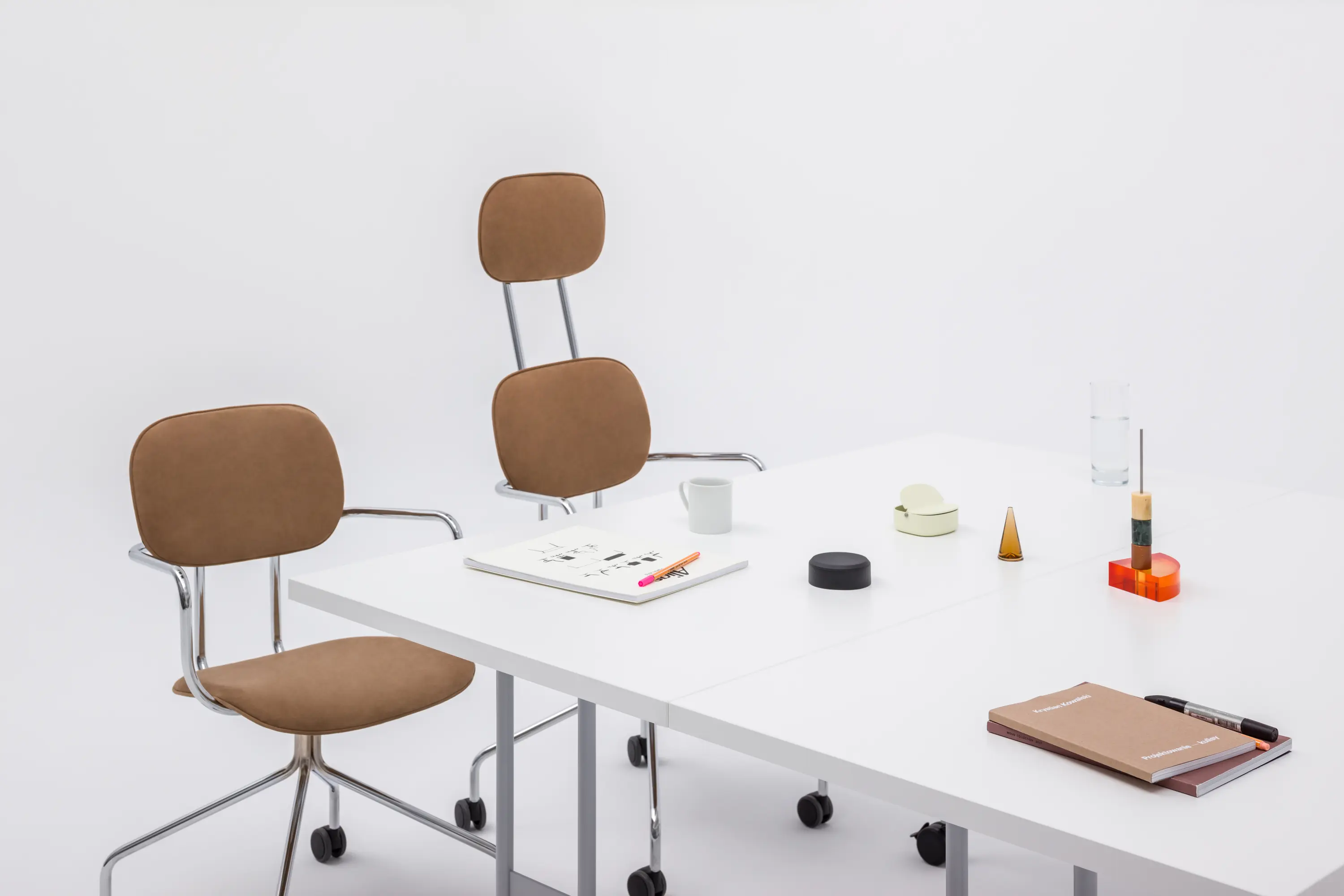 MDD - Folding Table