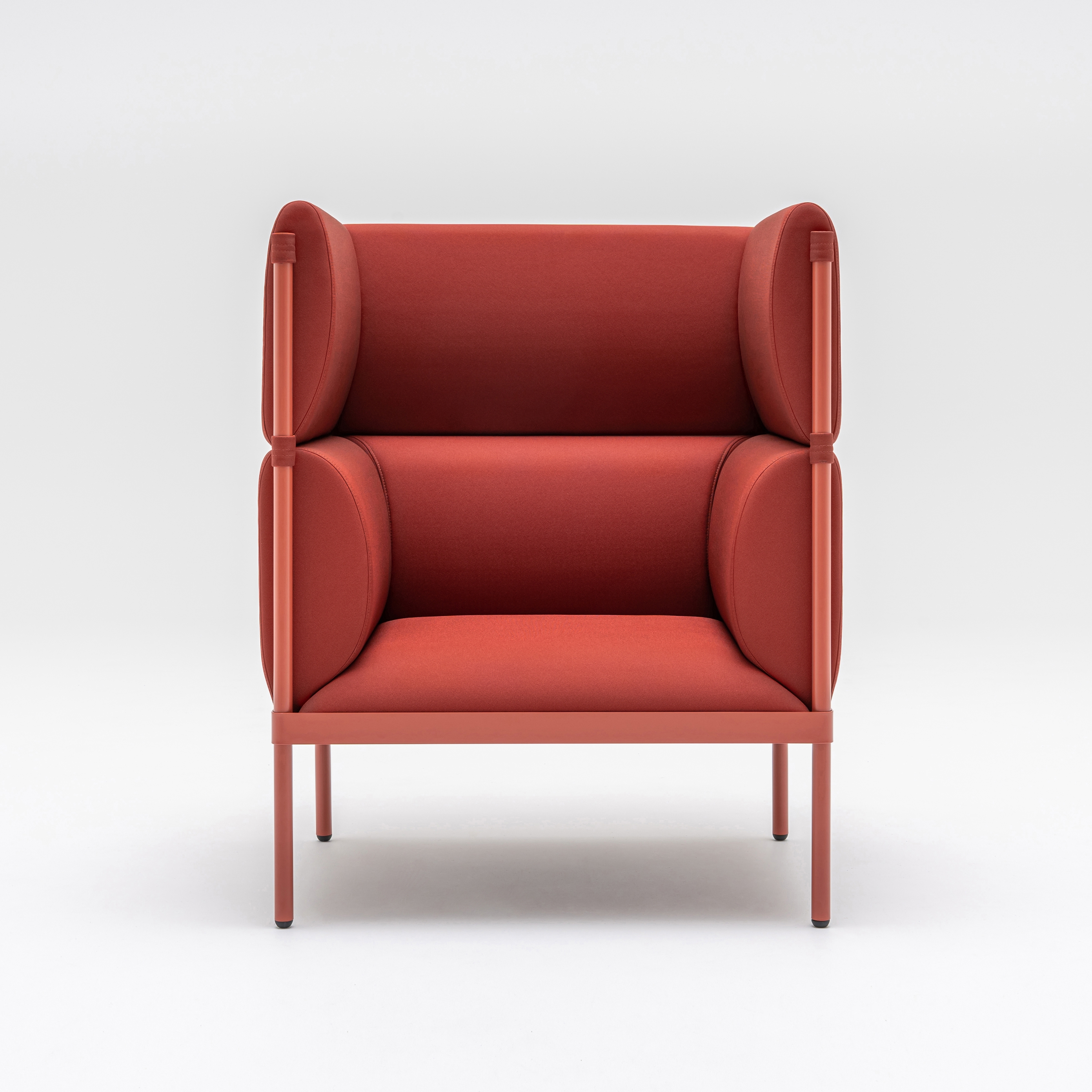 Sillón Stilt con respaldo alto