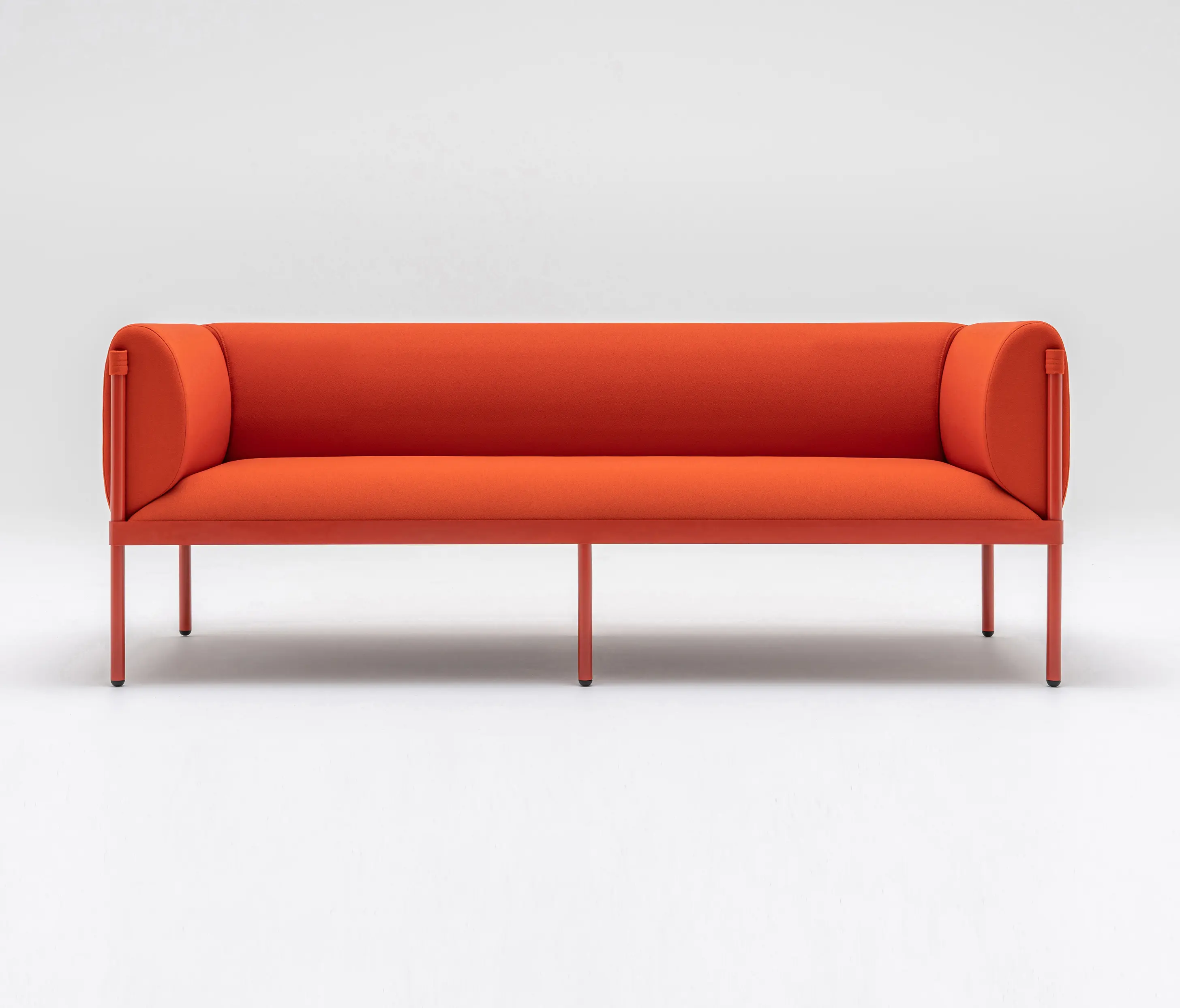 MDD - Stilt Sofa