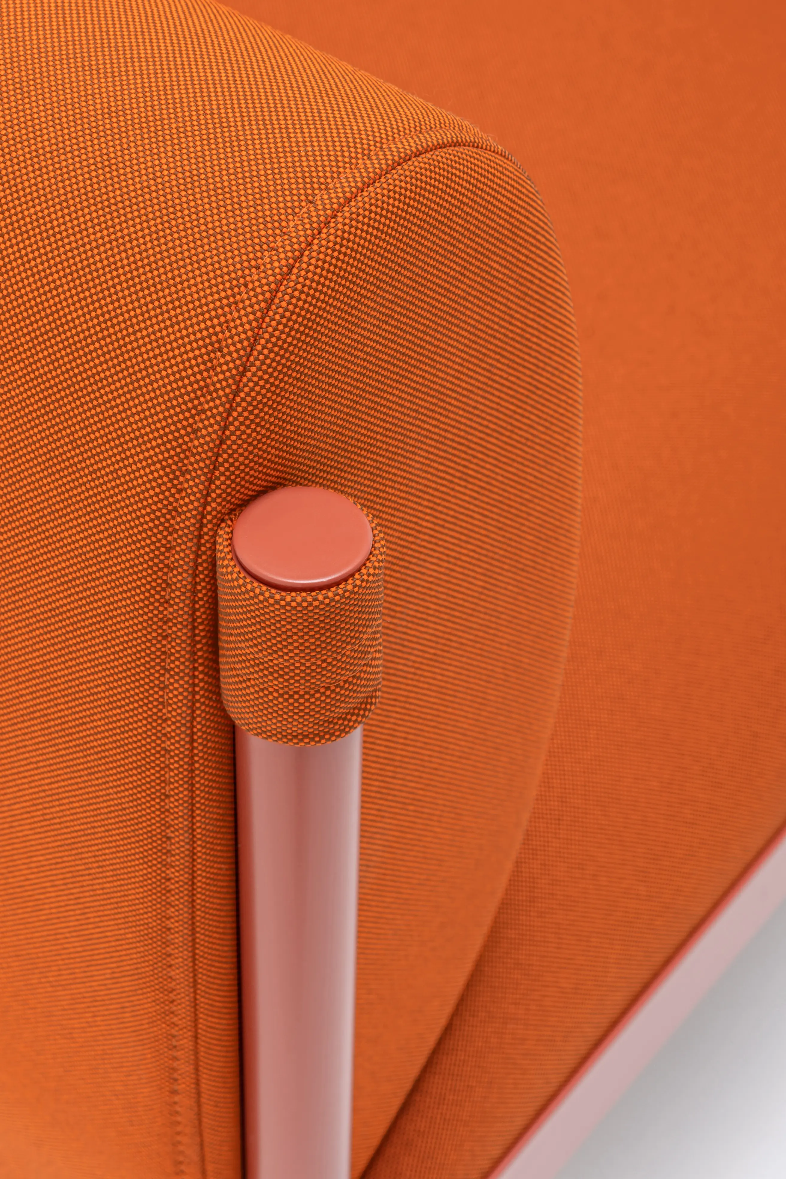 MDD - Stilt Fauteuil