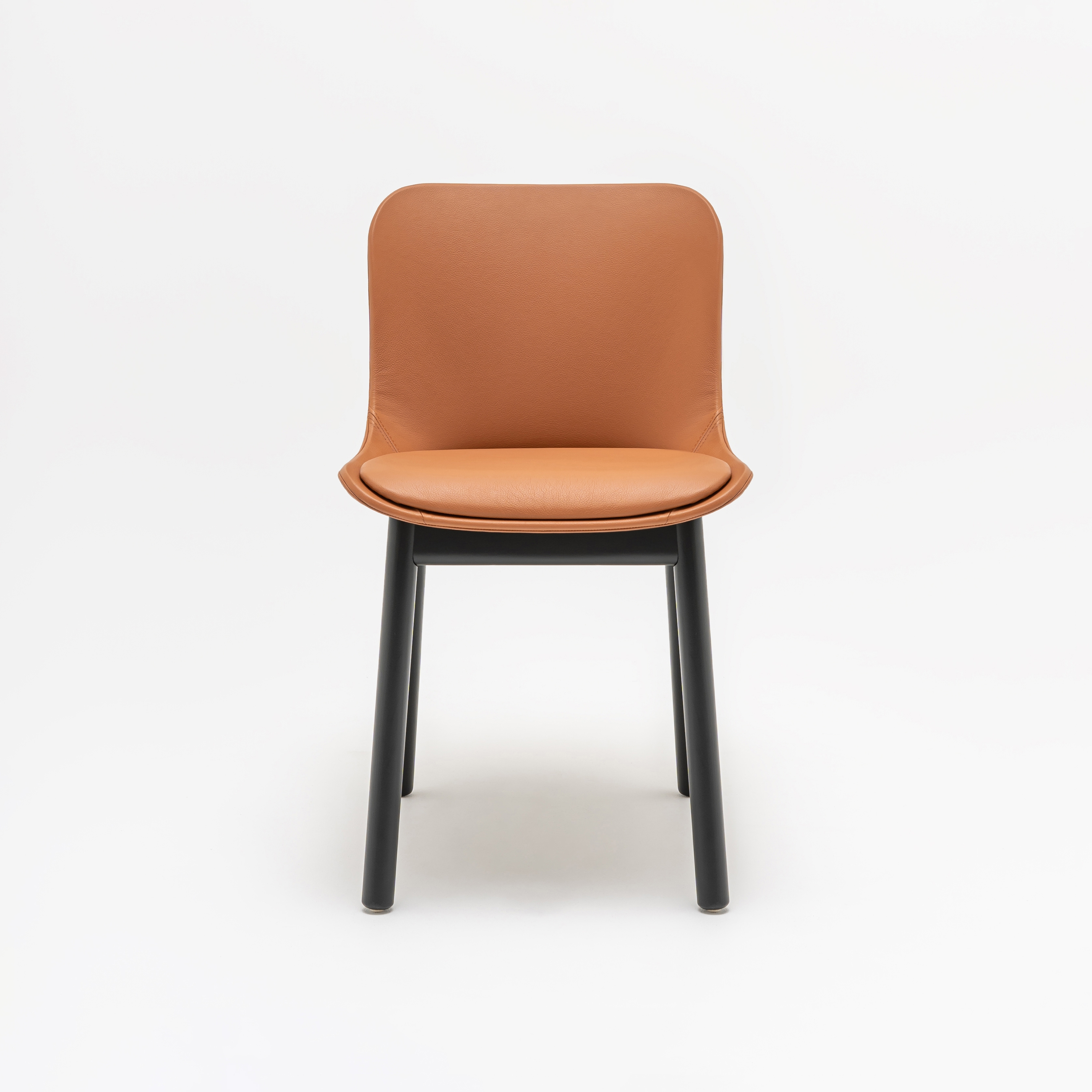 Mostrar el producto Baltic 2 Classic con patas de madera del fabricante MDD