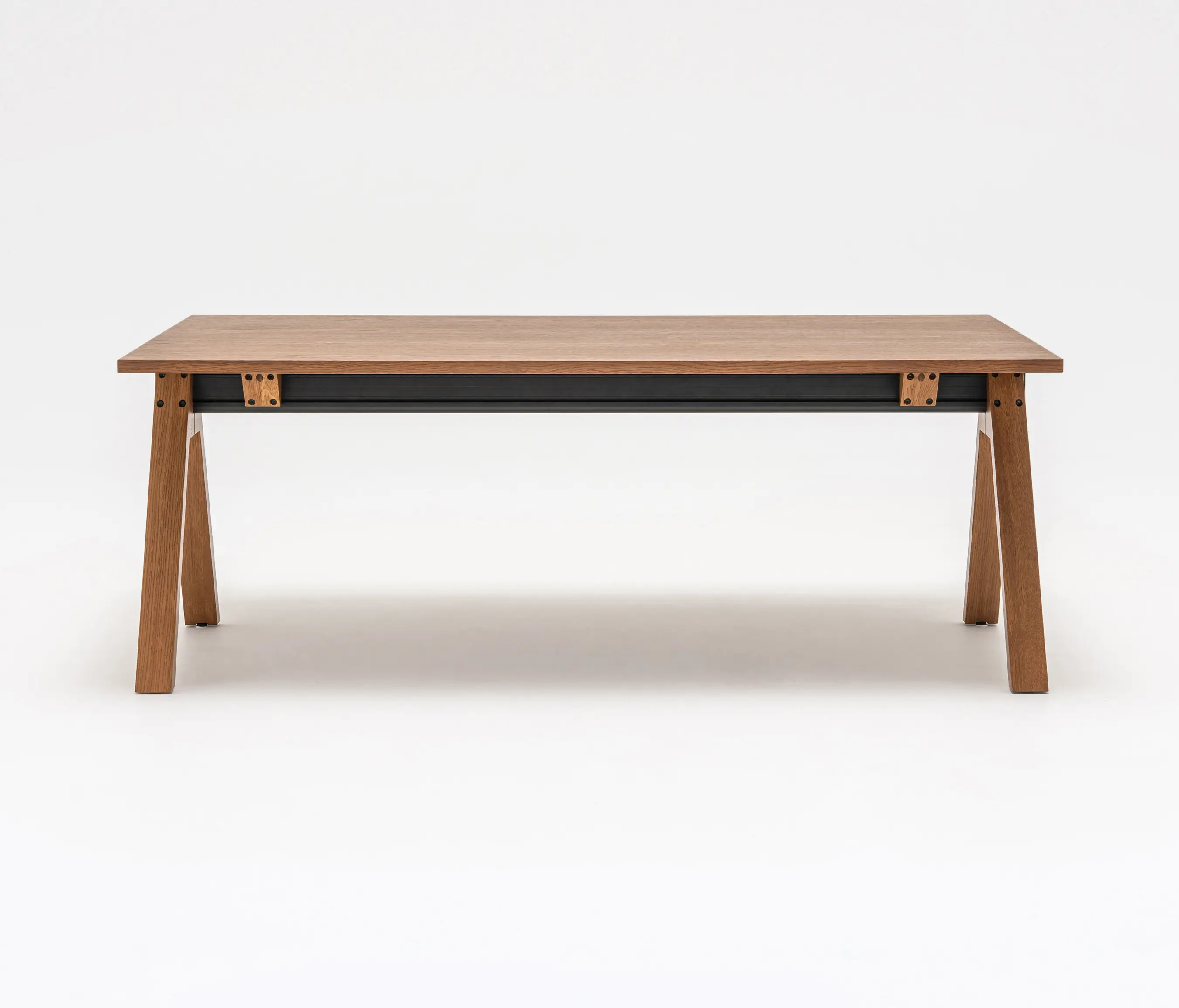 MDD - Viga Desk
