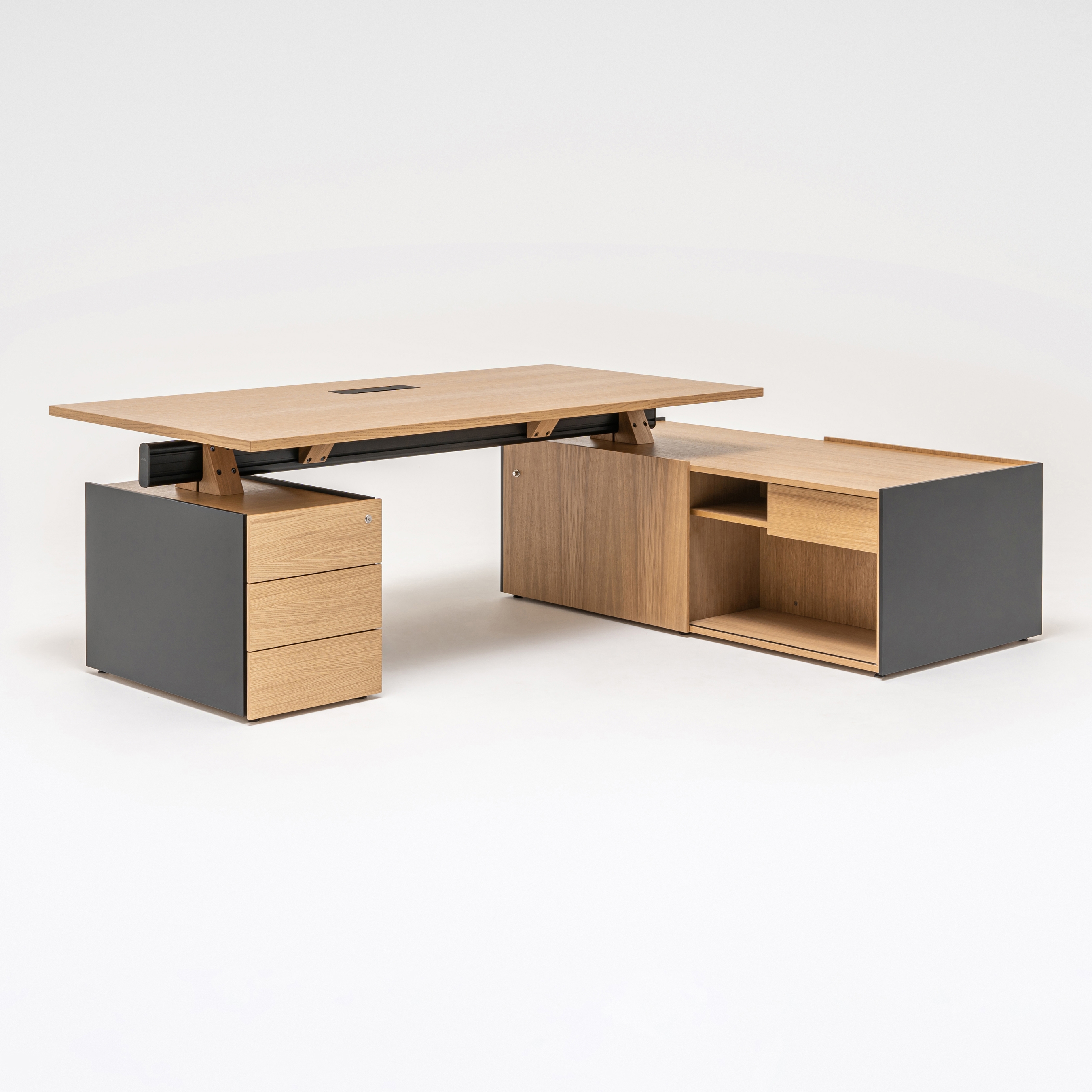 Mostrar el producto Escritorio ejecutivo Viga del fabricante MDD