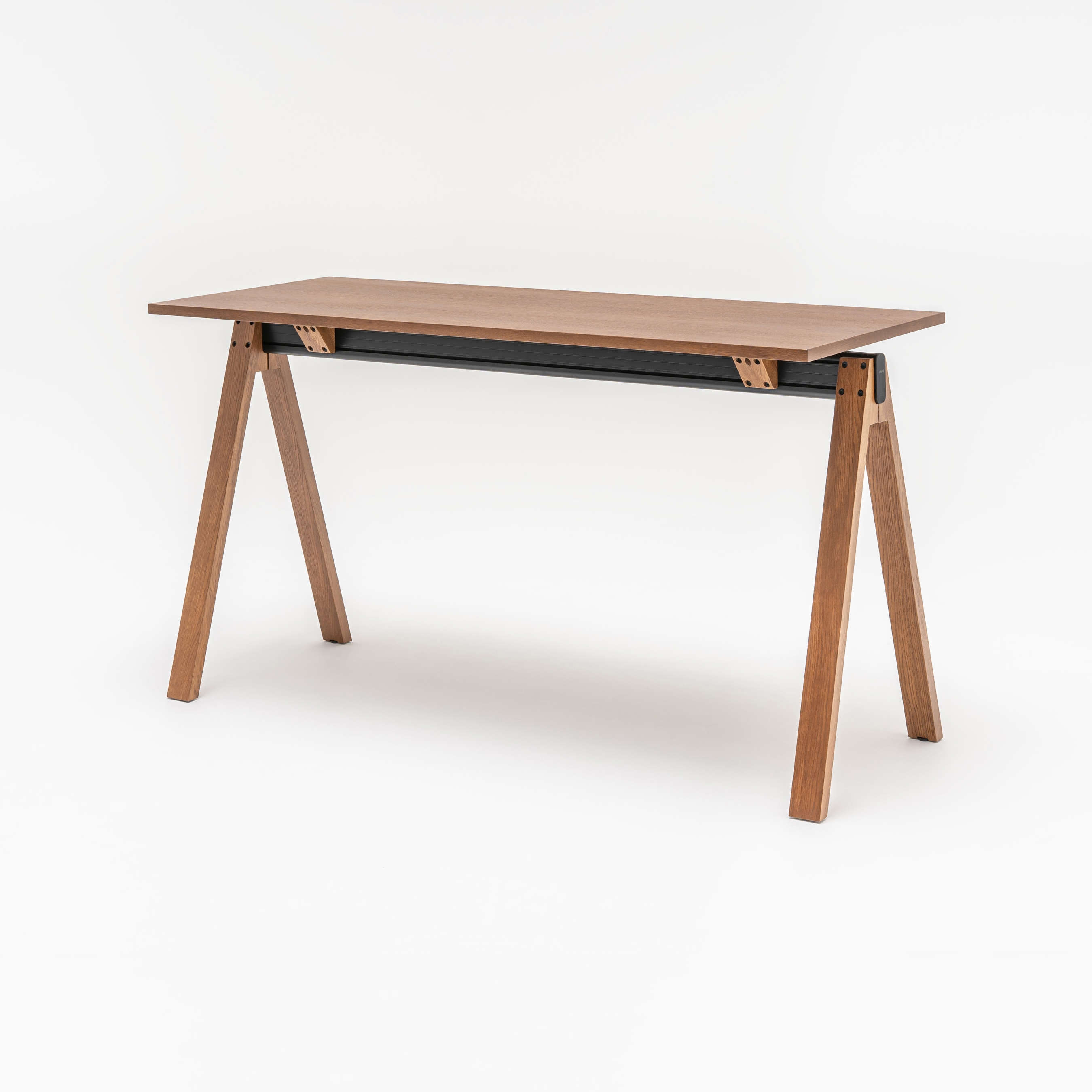 Mostrar el producto Mesa alta Viga del fabricante MDD