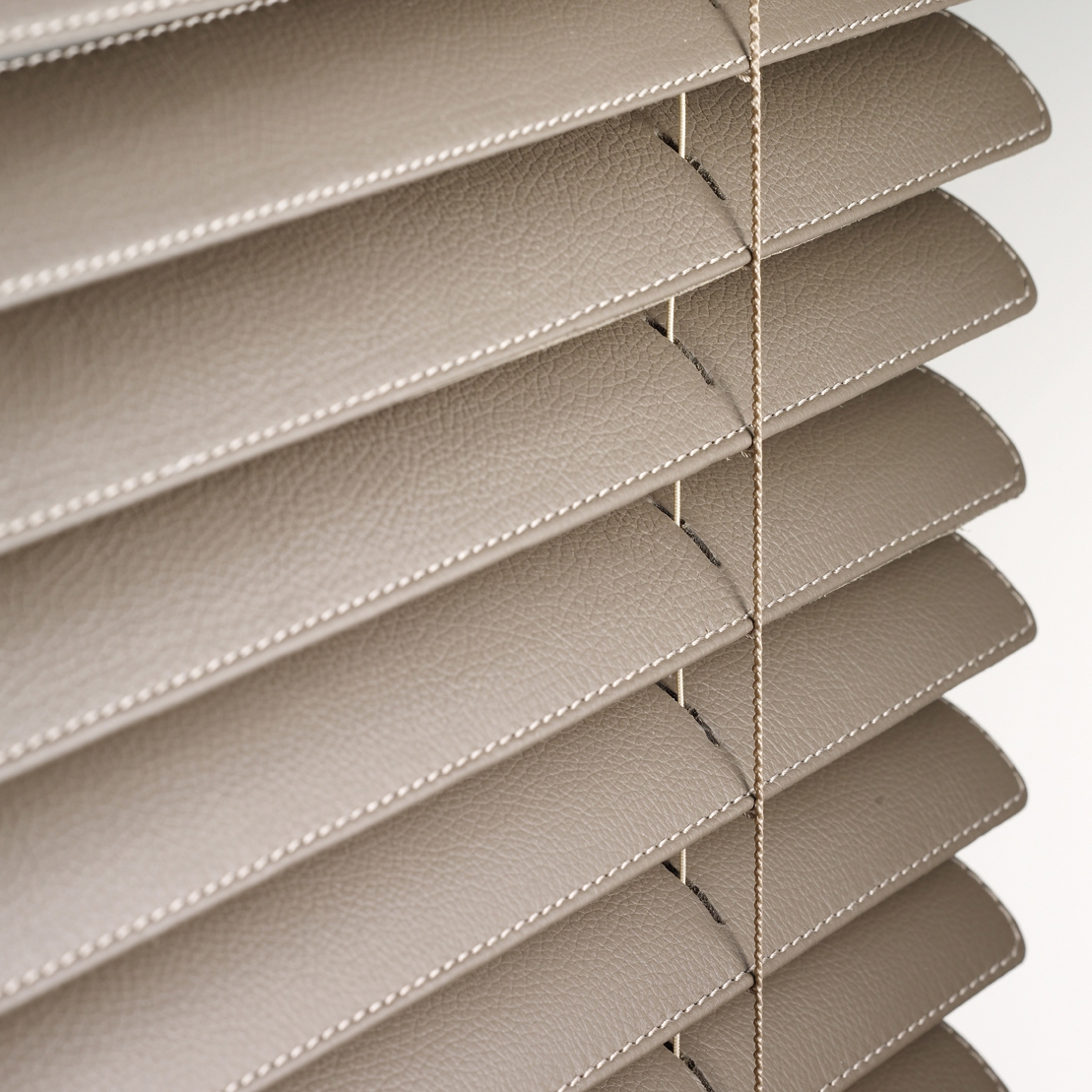 Linea Leder
