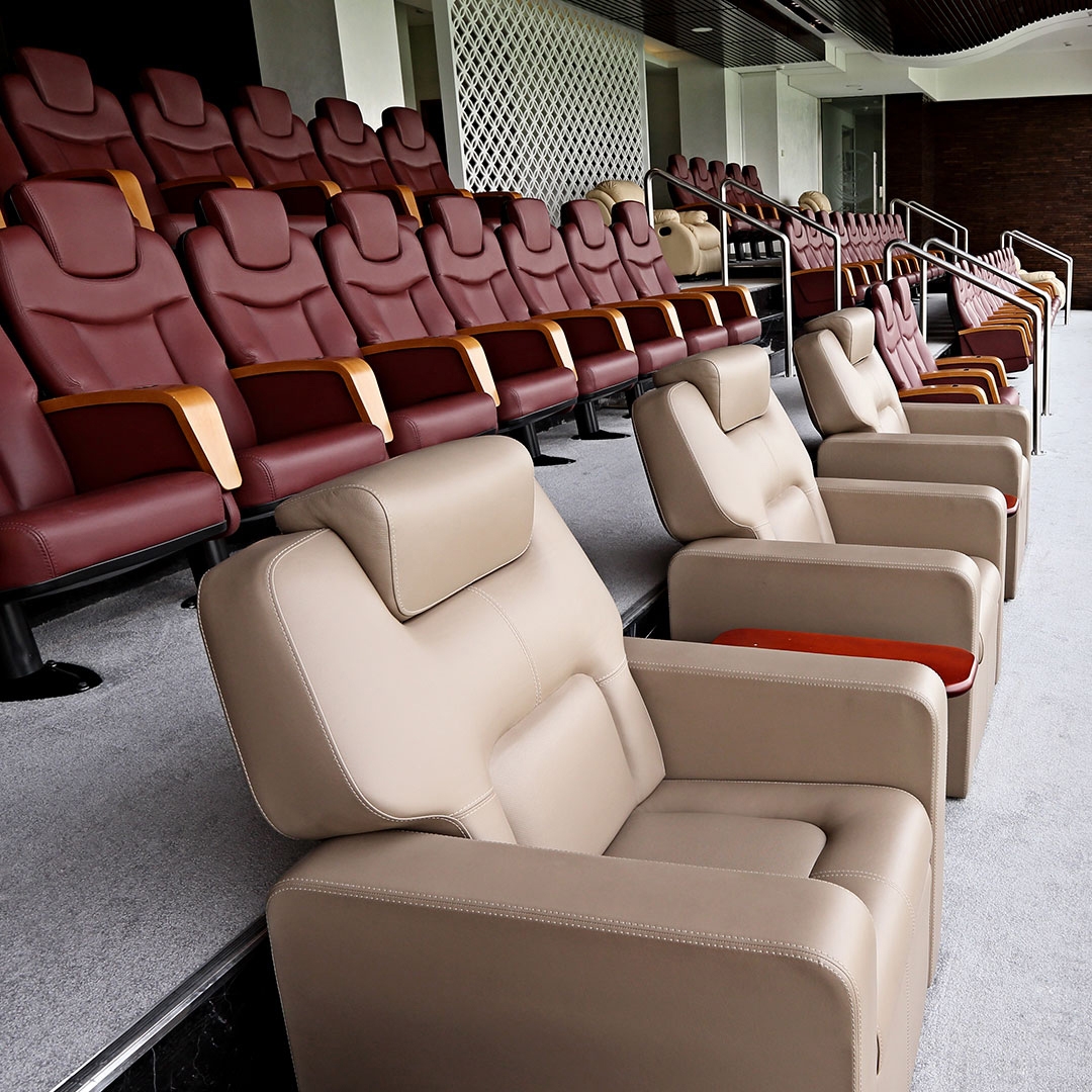 CONTRACT | PUBLIC SPACES