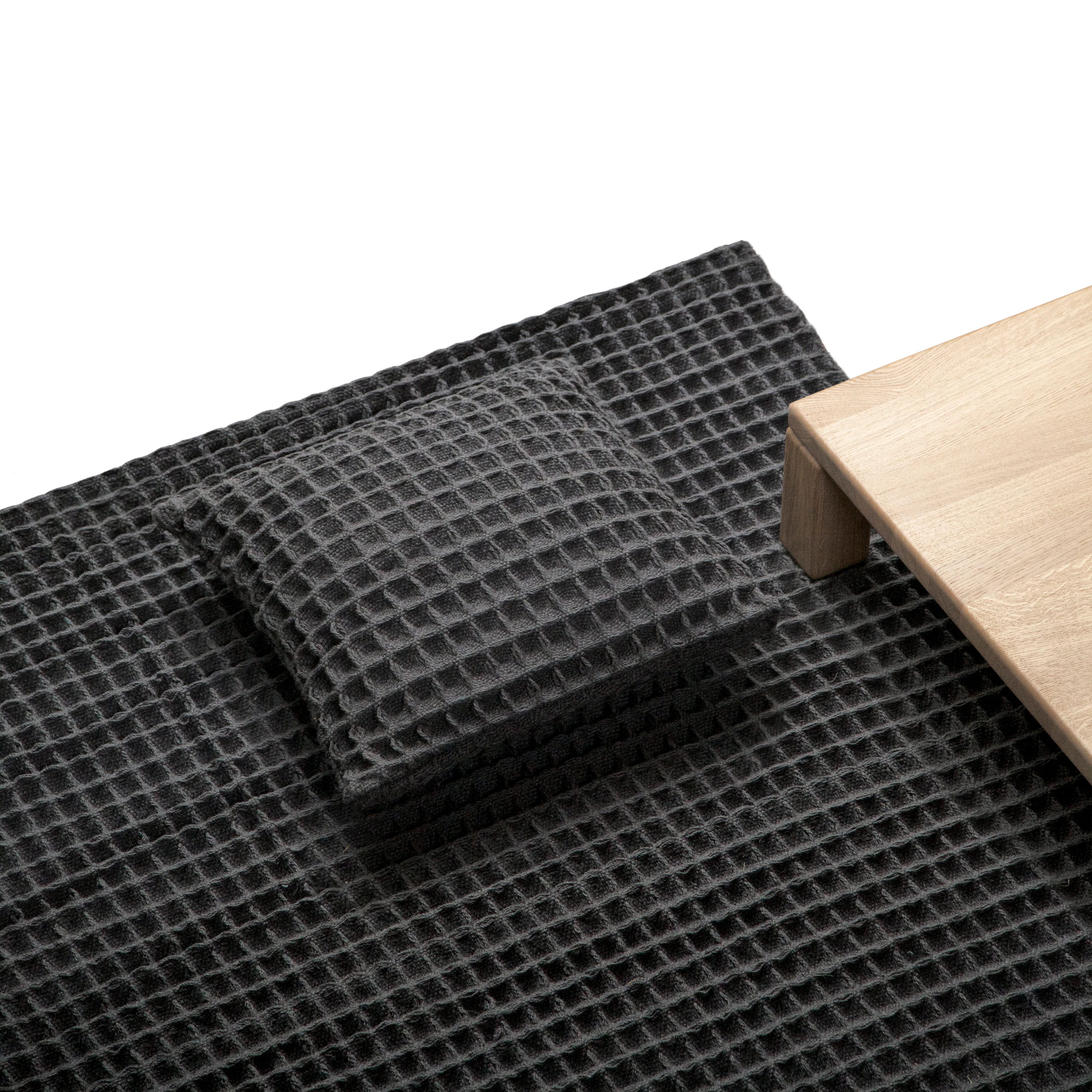 RUGS | CUSHIONS