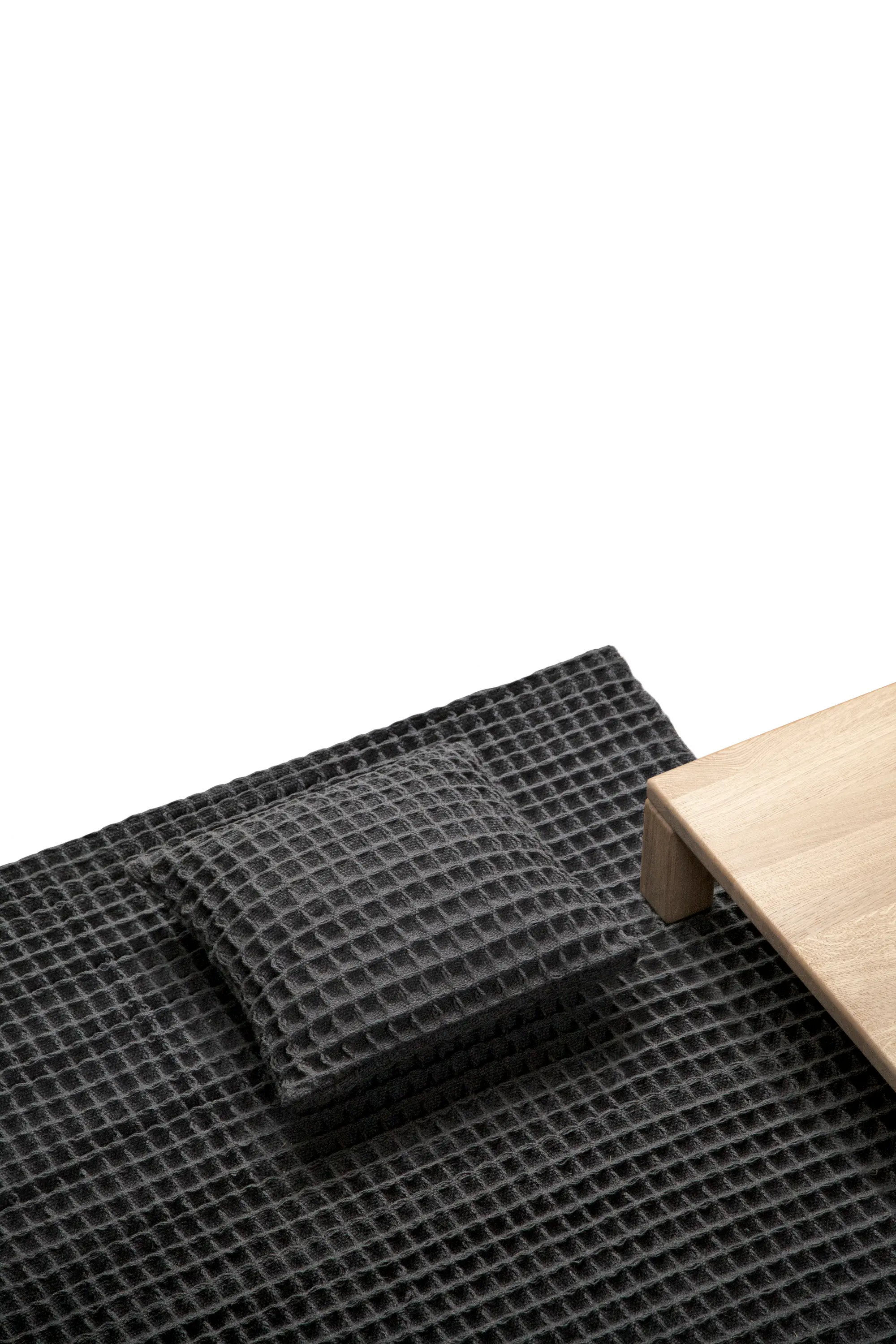 OBJEKTEN - Waffle Cushion