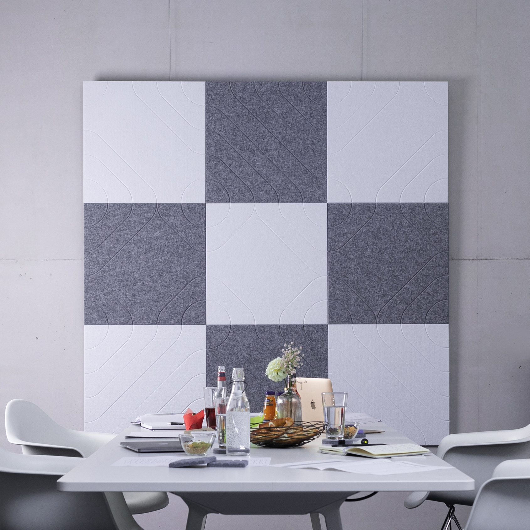 Display product recycled greenPET | designed acoustic tiles from manufacturer SPÄH designed acoustic
