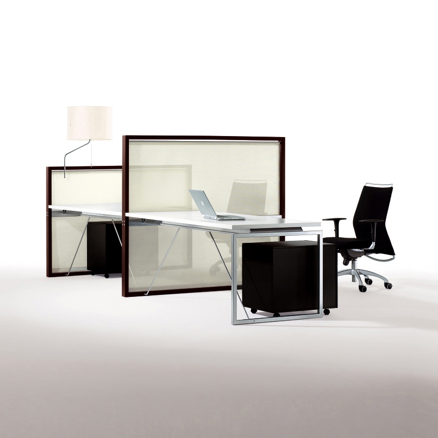 Display product Aire Workstation from manufacturer ARIDI