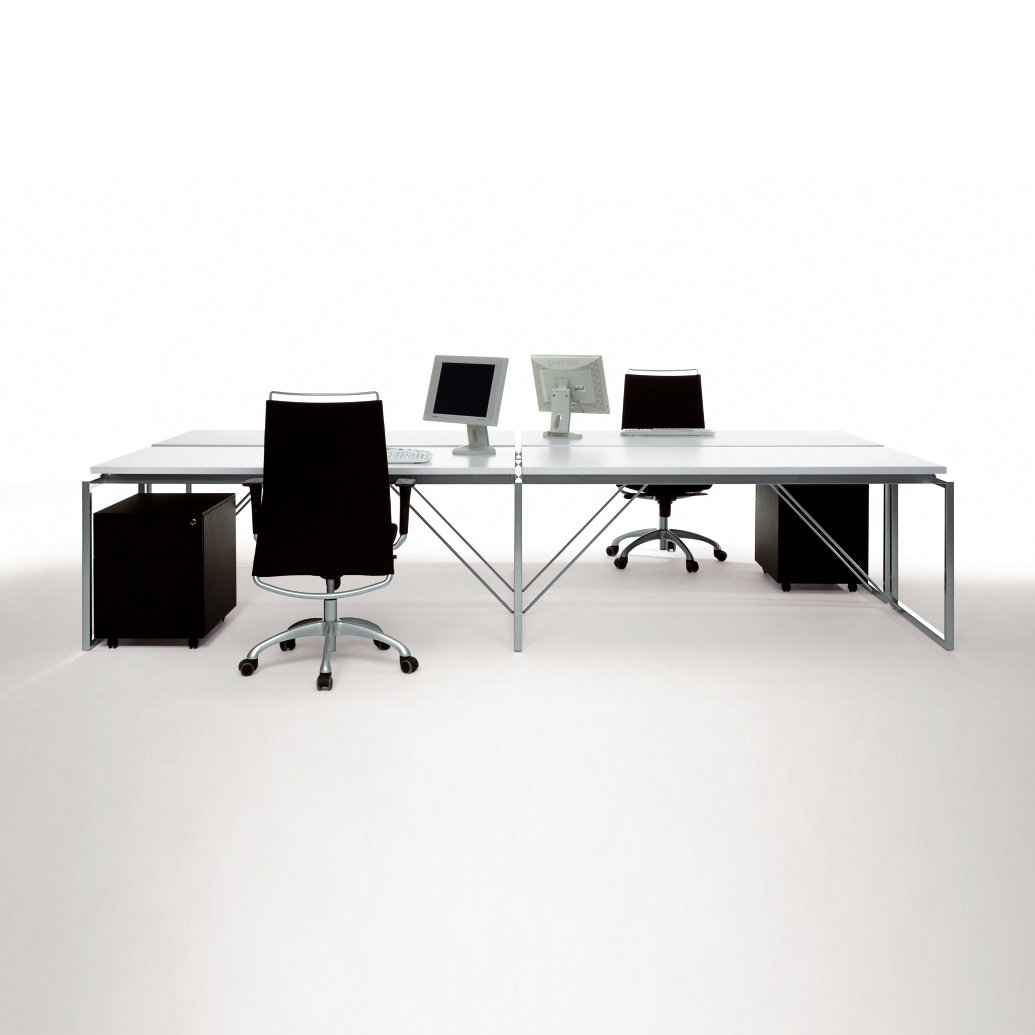 Display product Aire Workstation from manufacturer ARIDI