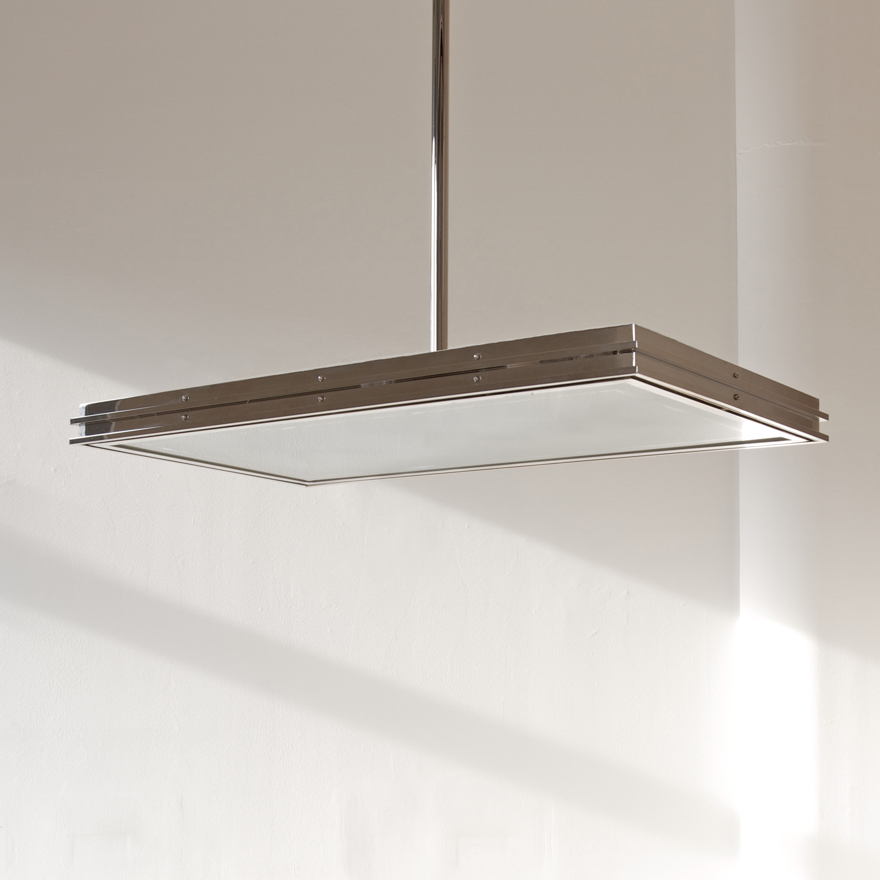 Mostra il prodotto Pendant Lamp "Tempelhof " in the style of the German Modernism del produttore ZEITLOS – BERLIN