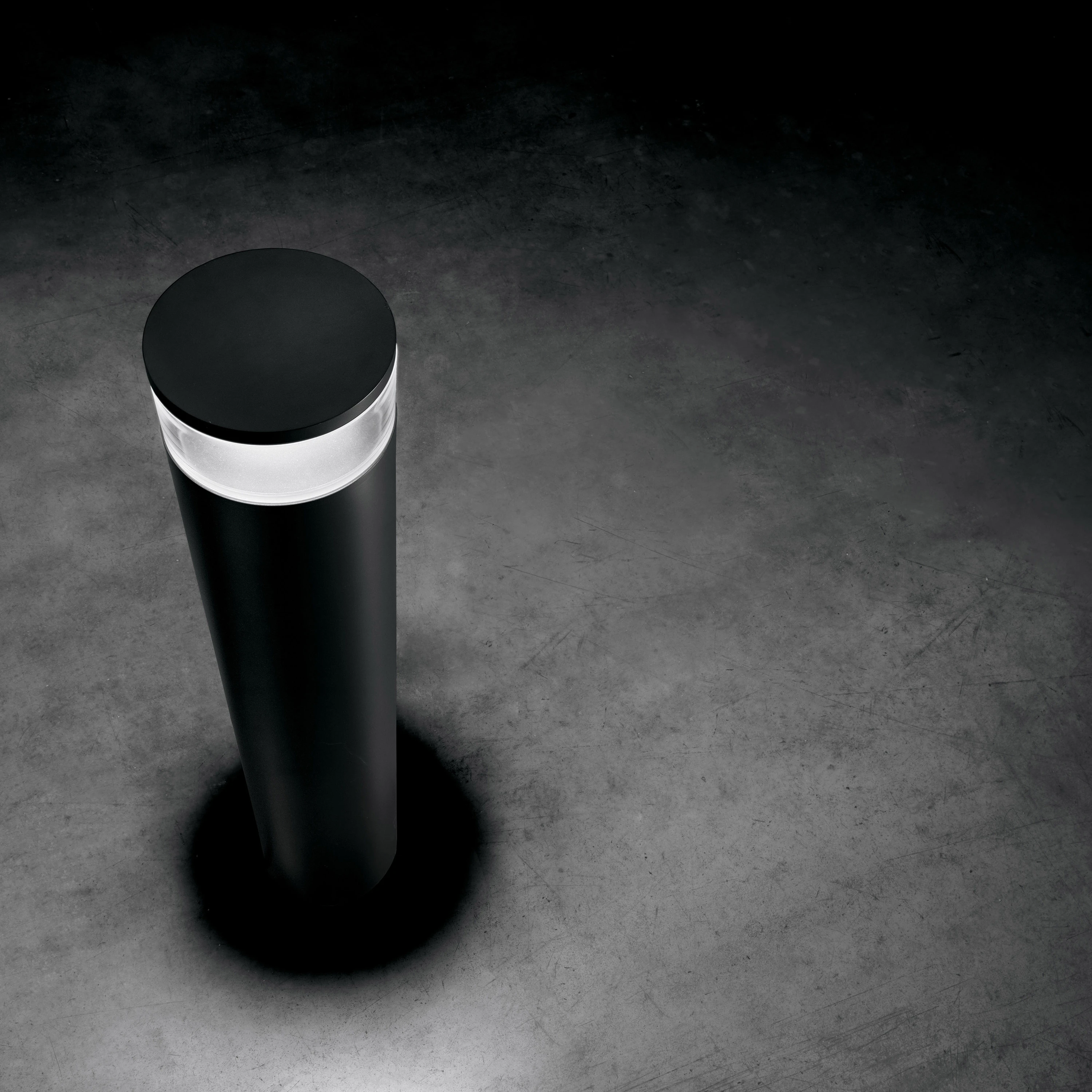 Columnas & Bolardos | Professional