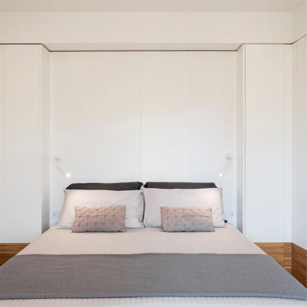 Linea Light Group - Snake_W3