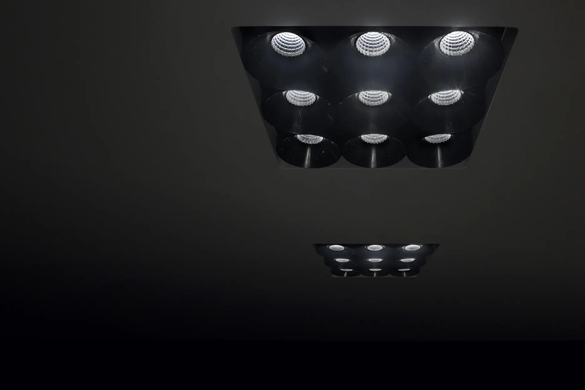 Linea Light Group - Cell_1