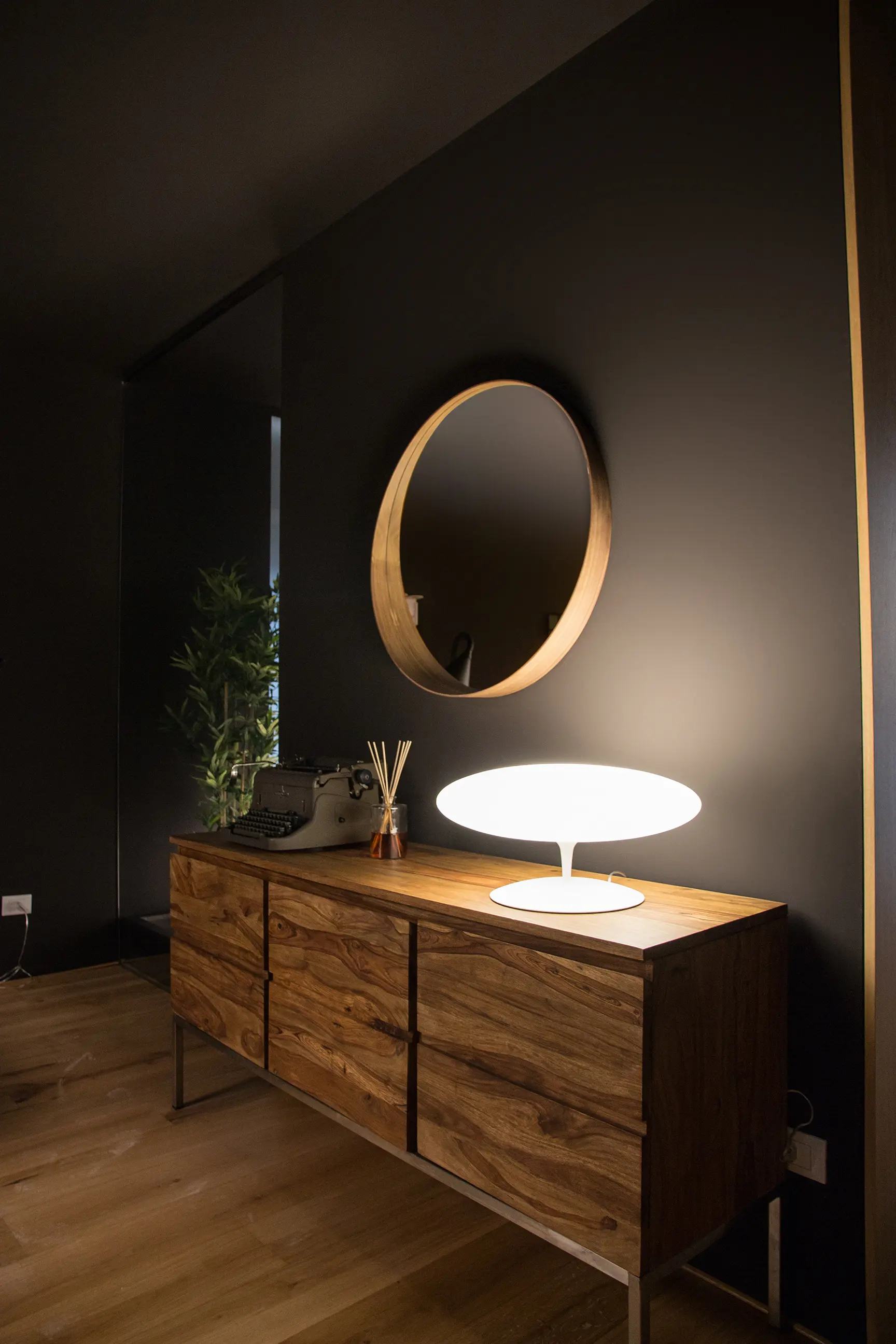 Linea Light Group - Squash_tab