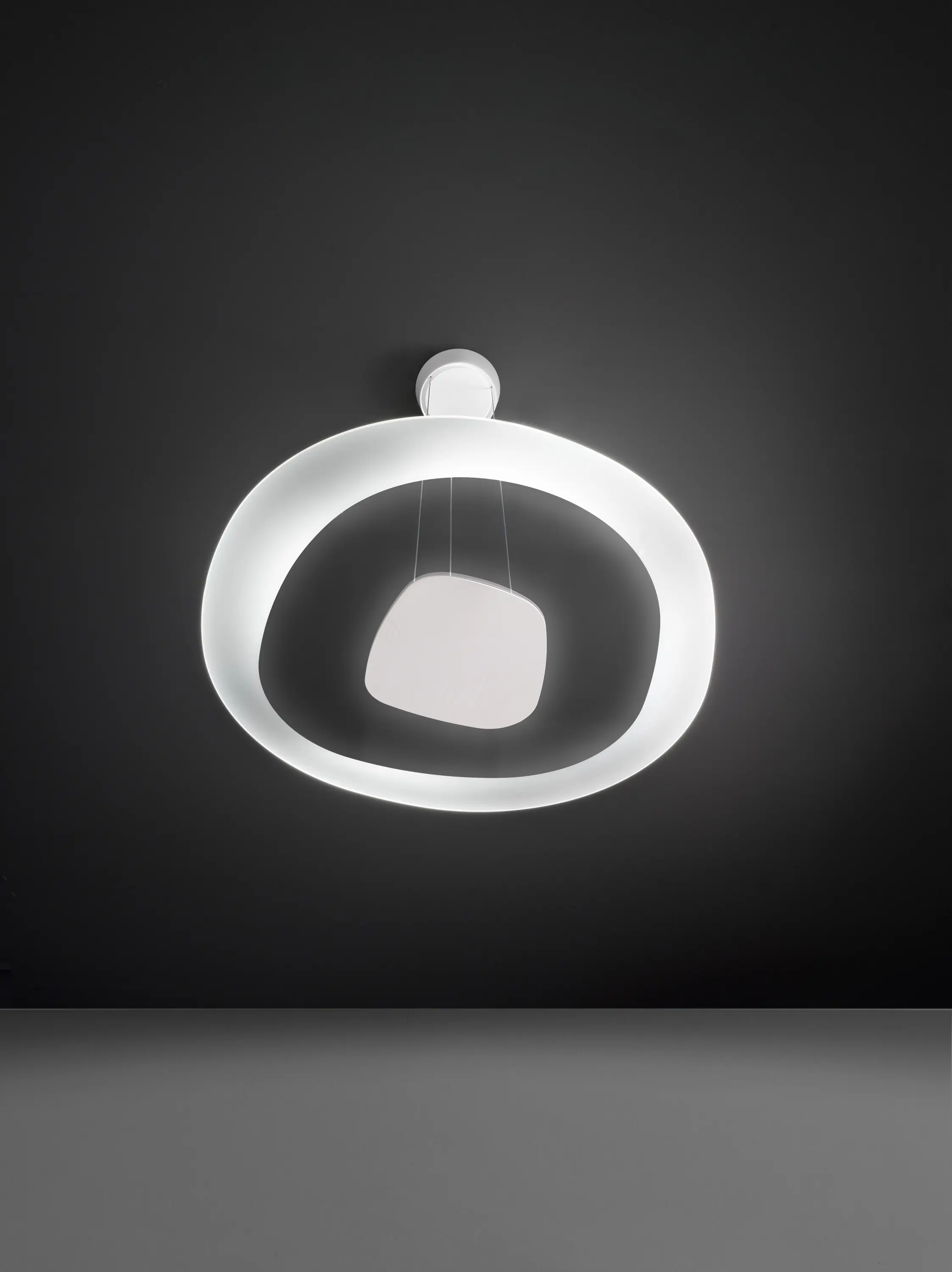Linea Light Group - Antigua_P