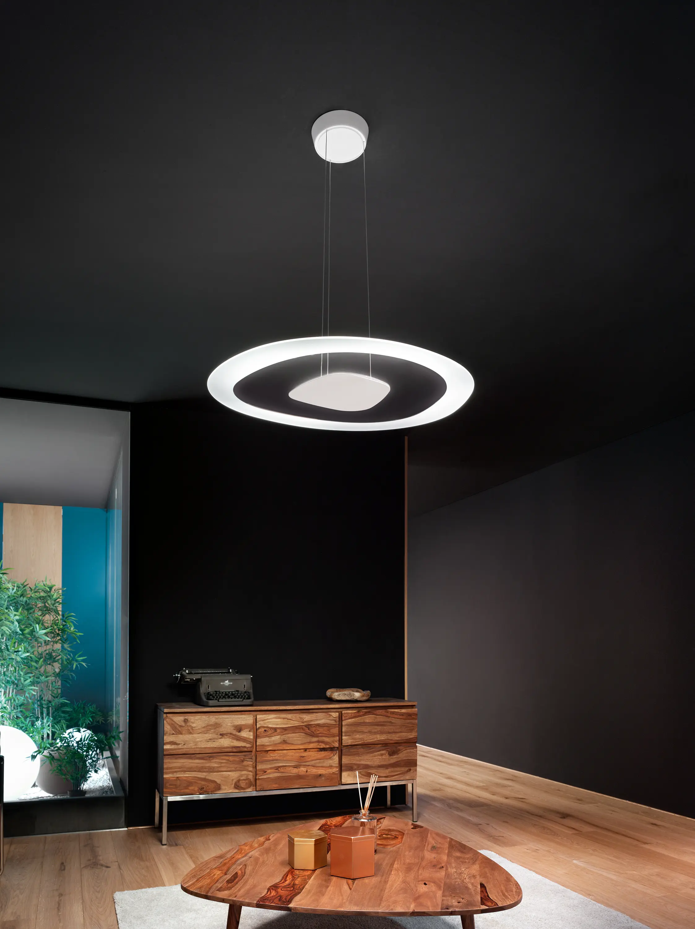 Linea Light Group - Antigua_P