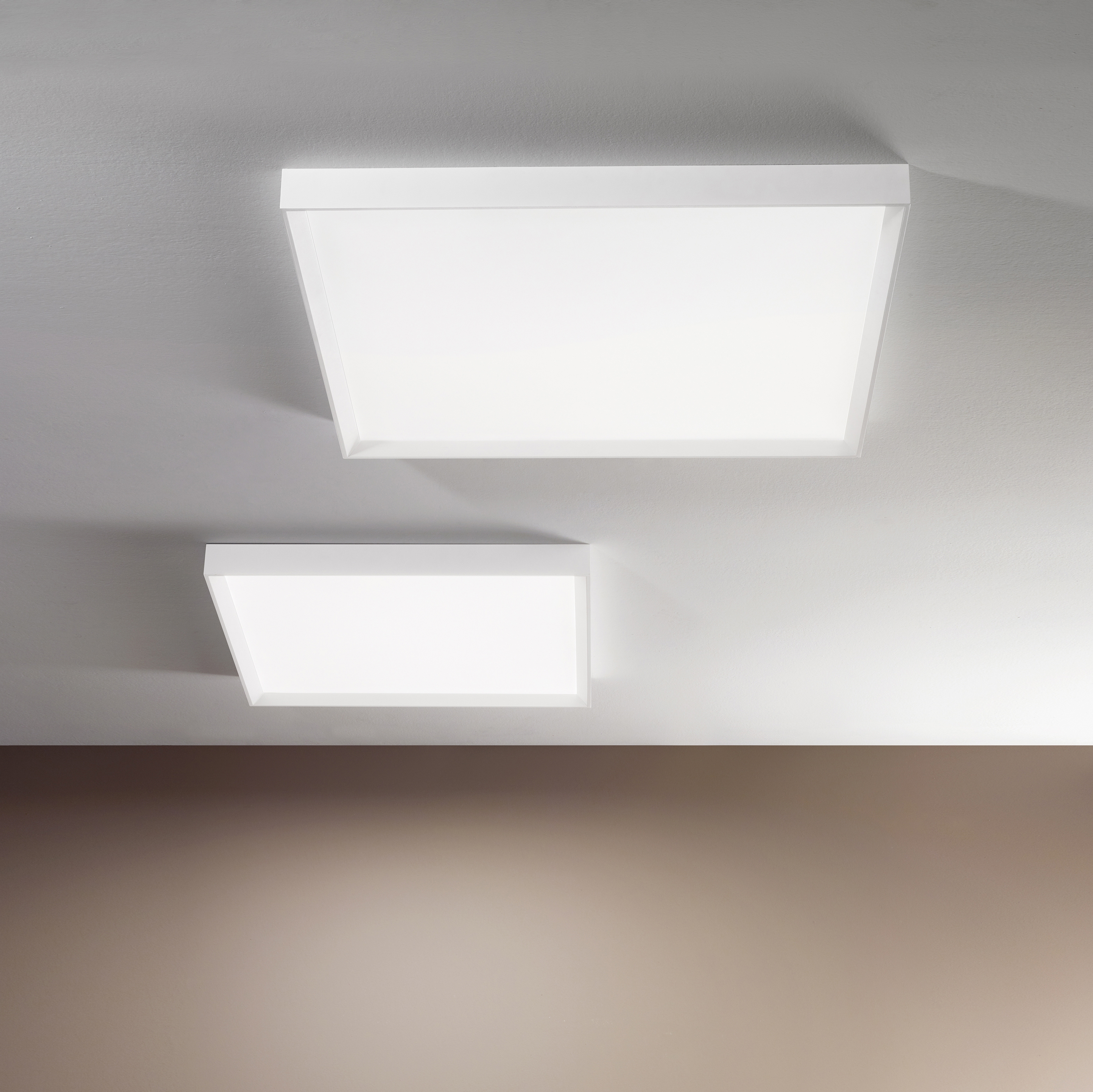 Display product Tara_Maxi from manufacturer Linea Light Group