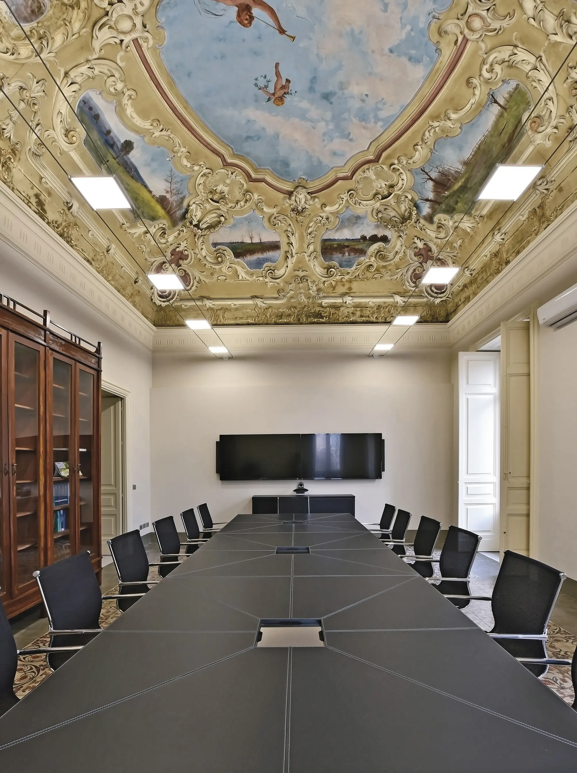 Linea Light Group - 300 System | Matrix-C30