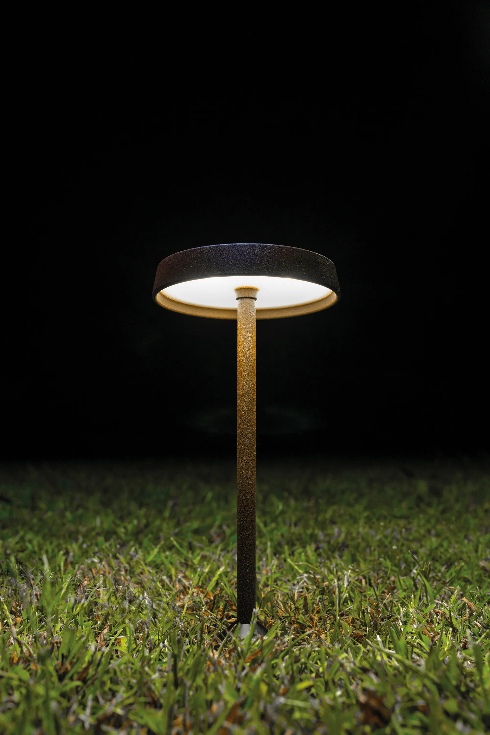 Linea Light Group - Pistillo