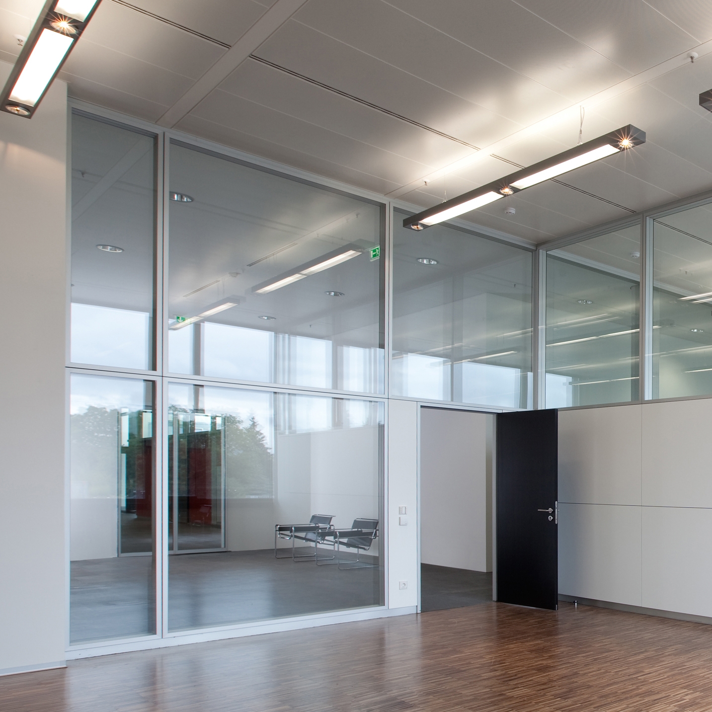Display product System 2000 from manufacturer Strähle