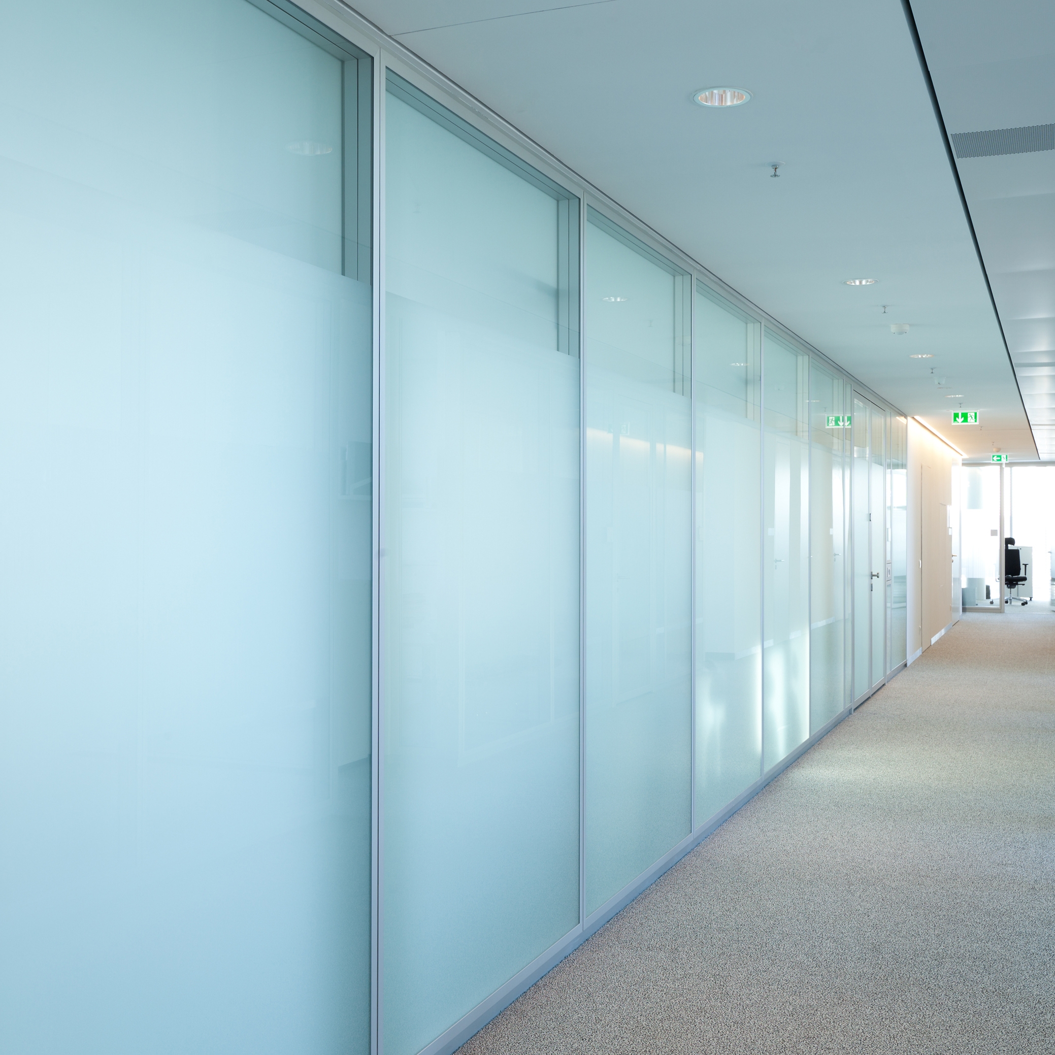 Mostrar el producto System 2000 del fabricante Strähle