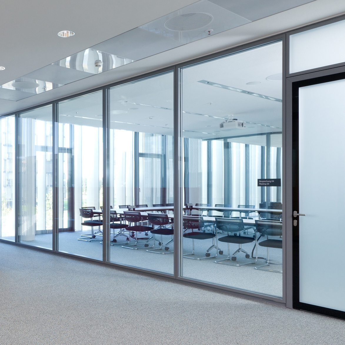 Display product System 2000 from manufacturer Strähle