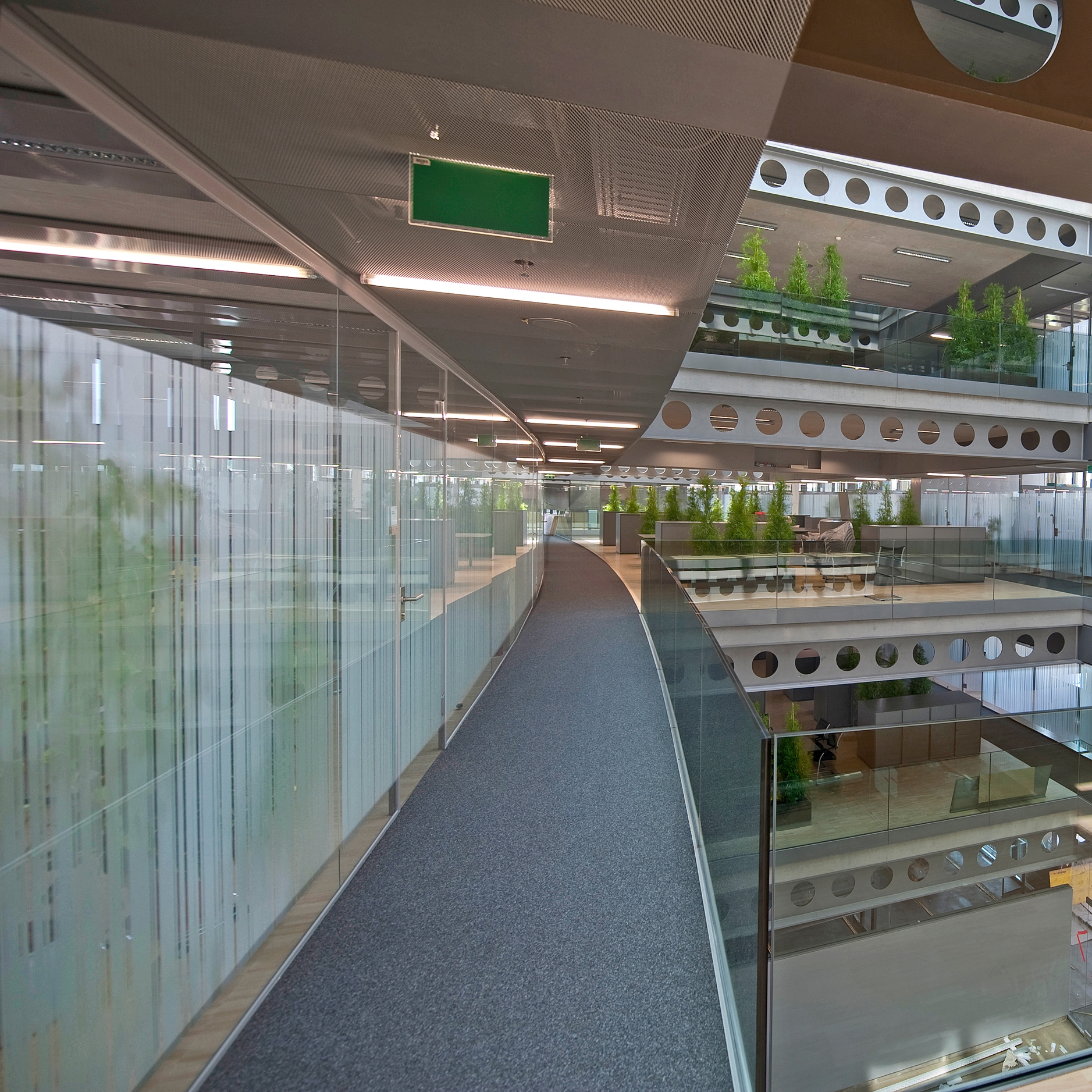 Display product System 3400 from manufacturer Strähle