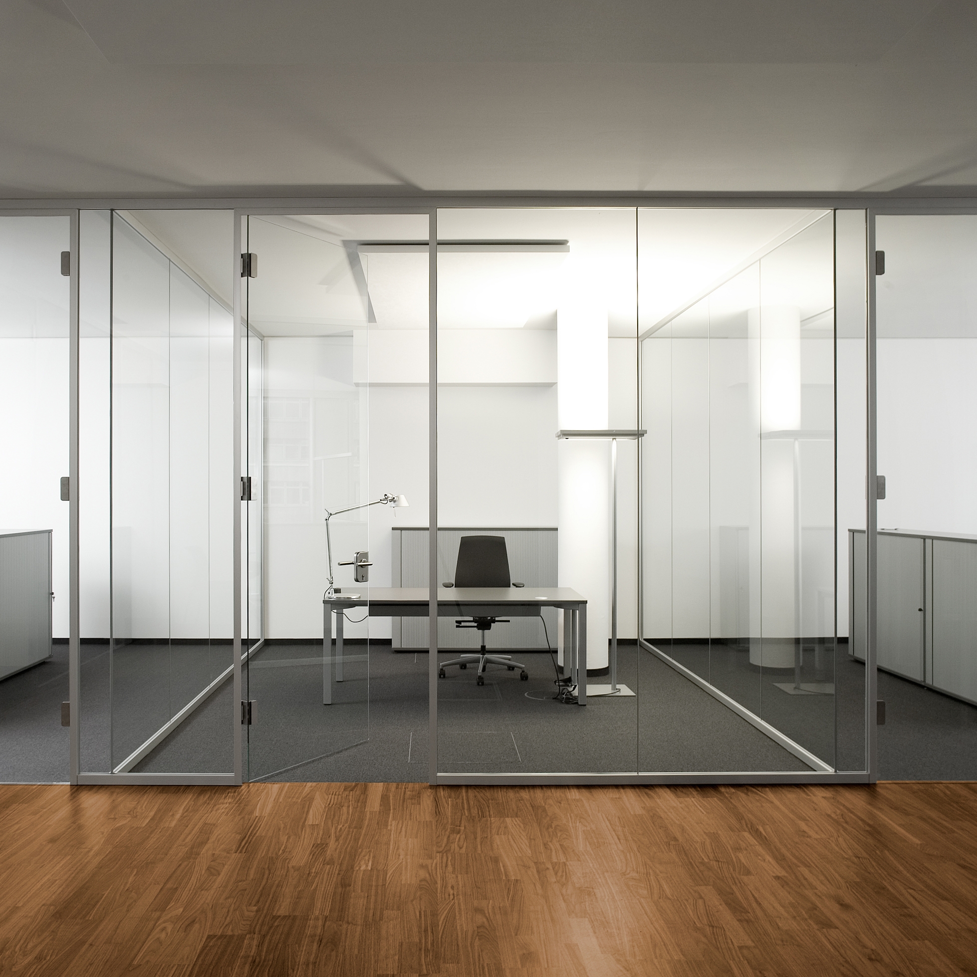 Mostra il prodotto System 3400 del produttore Strähle