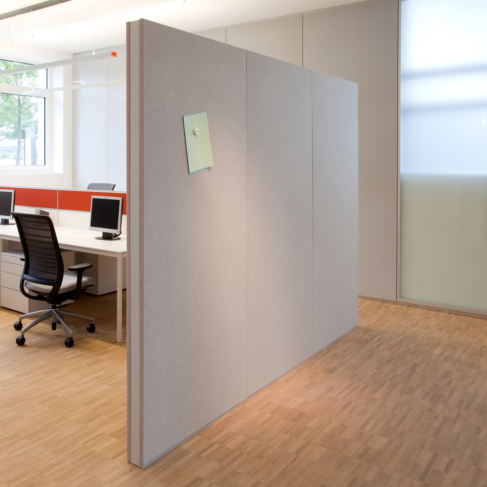 Display product 7200 Free-standing absorber from manufacturer Strähle