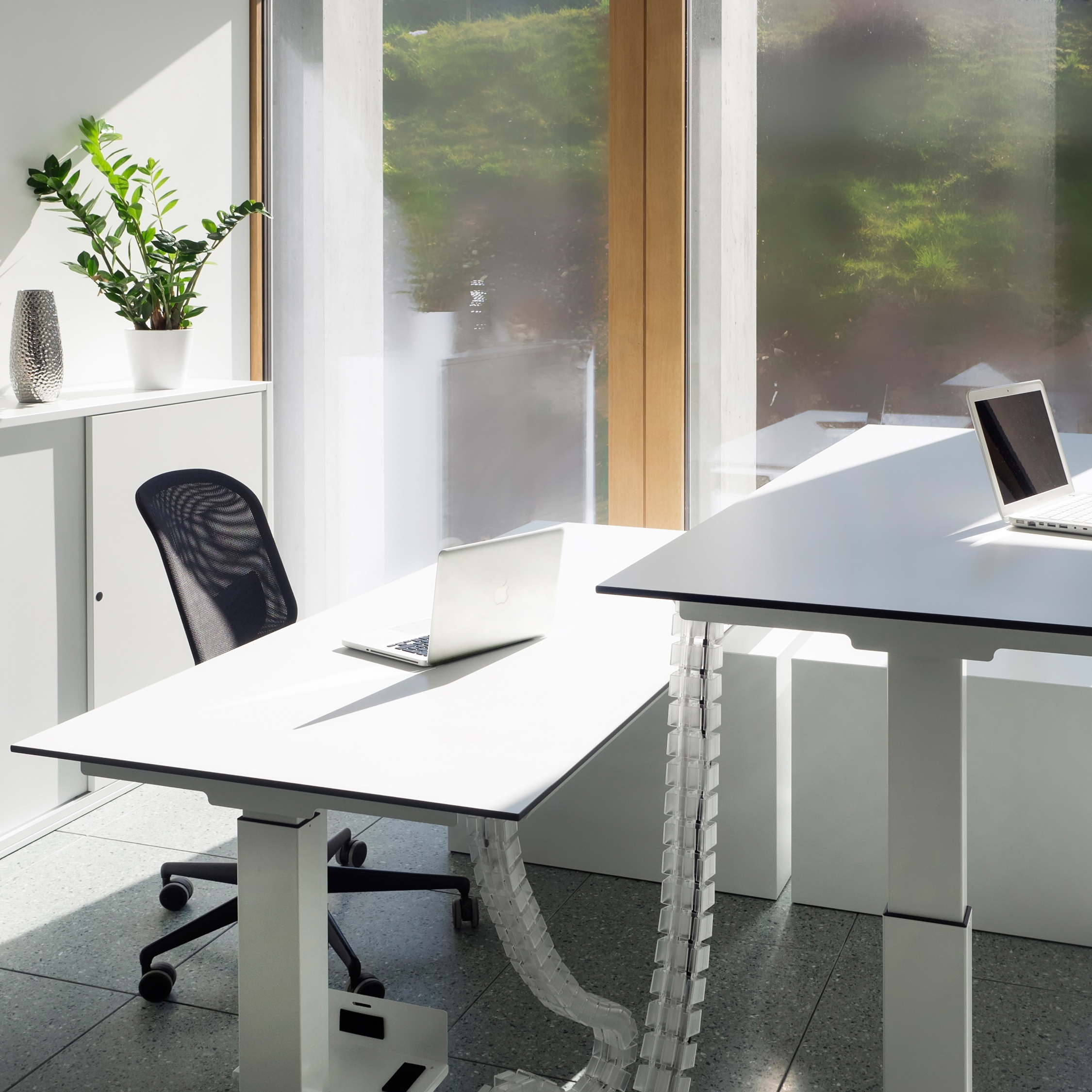 Mostrar el producto Electric table del fabricante SARA