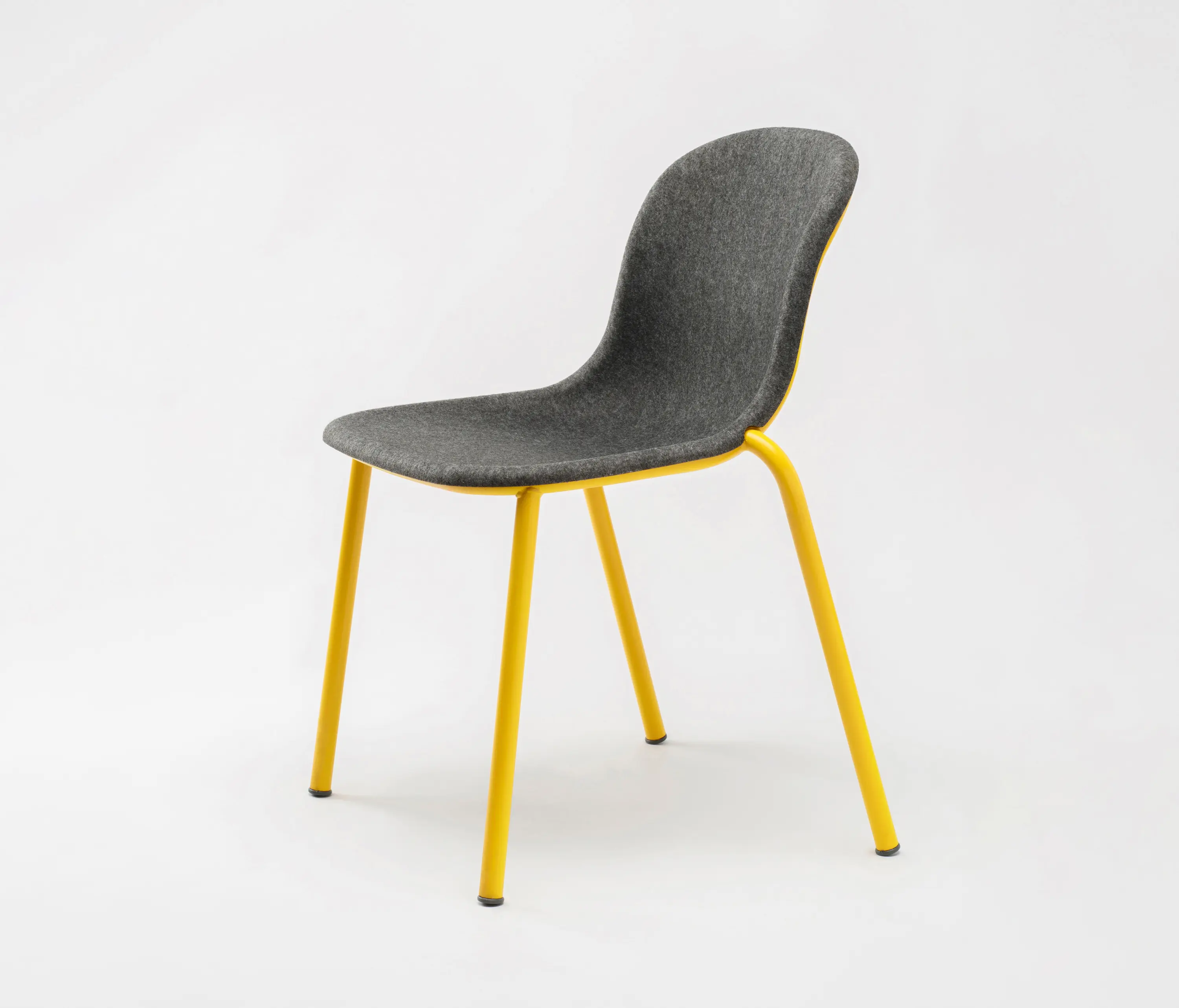 De Vorm - LJ 2 PET Felt Stack Chair