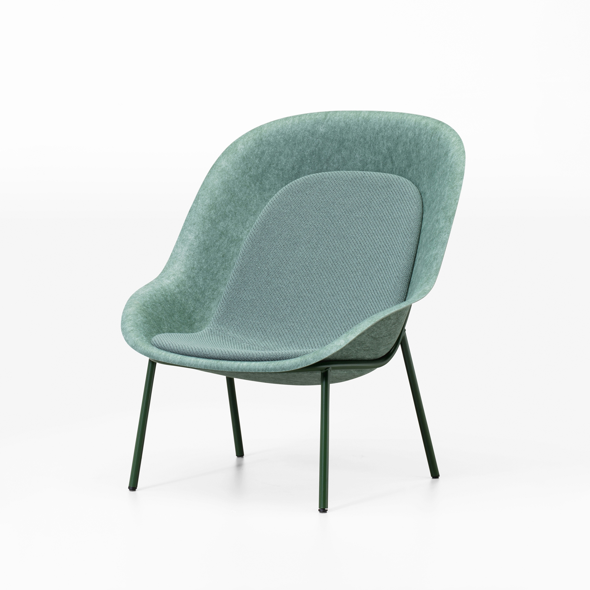 Afficher le produit Nook PET Felt Lounge Chair du fabricant De Vorm