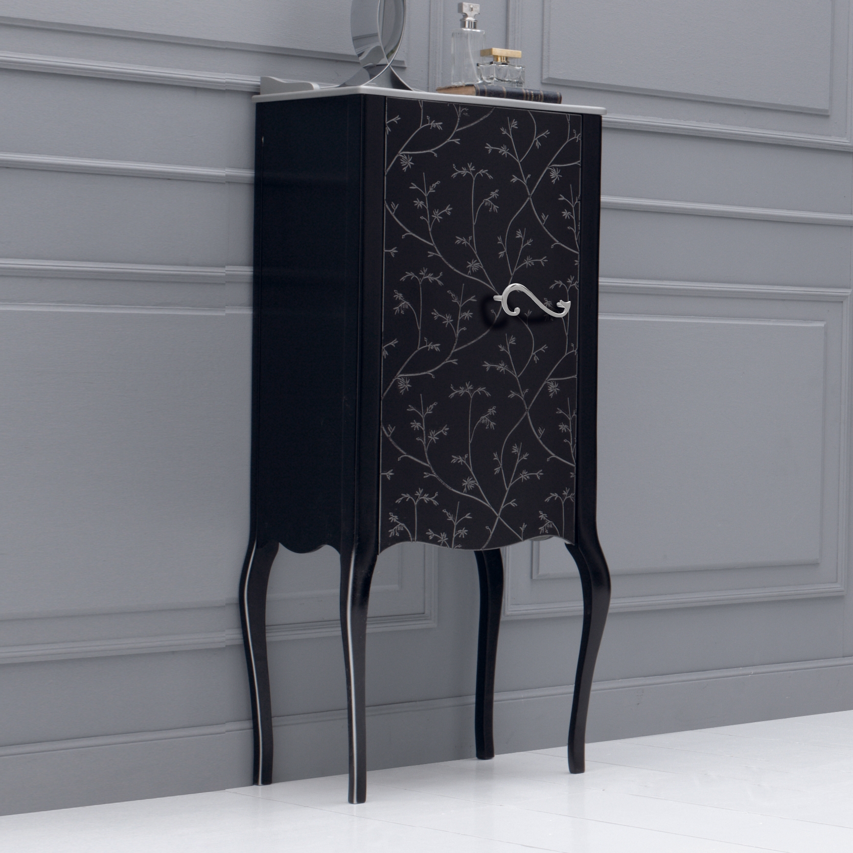 Mostra il prodotto Vivaldi Fiori Nero del produttore FIORA