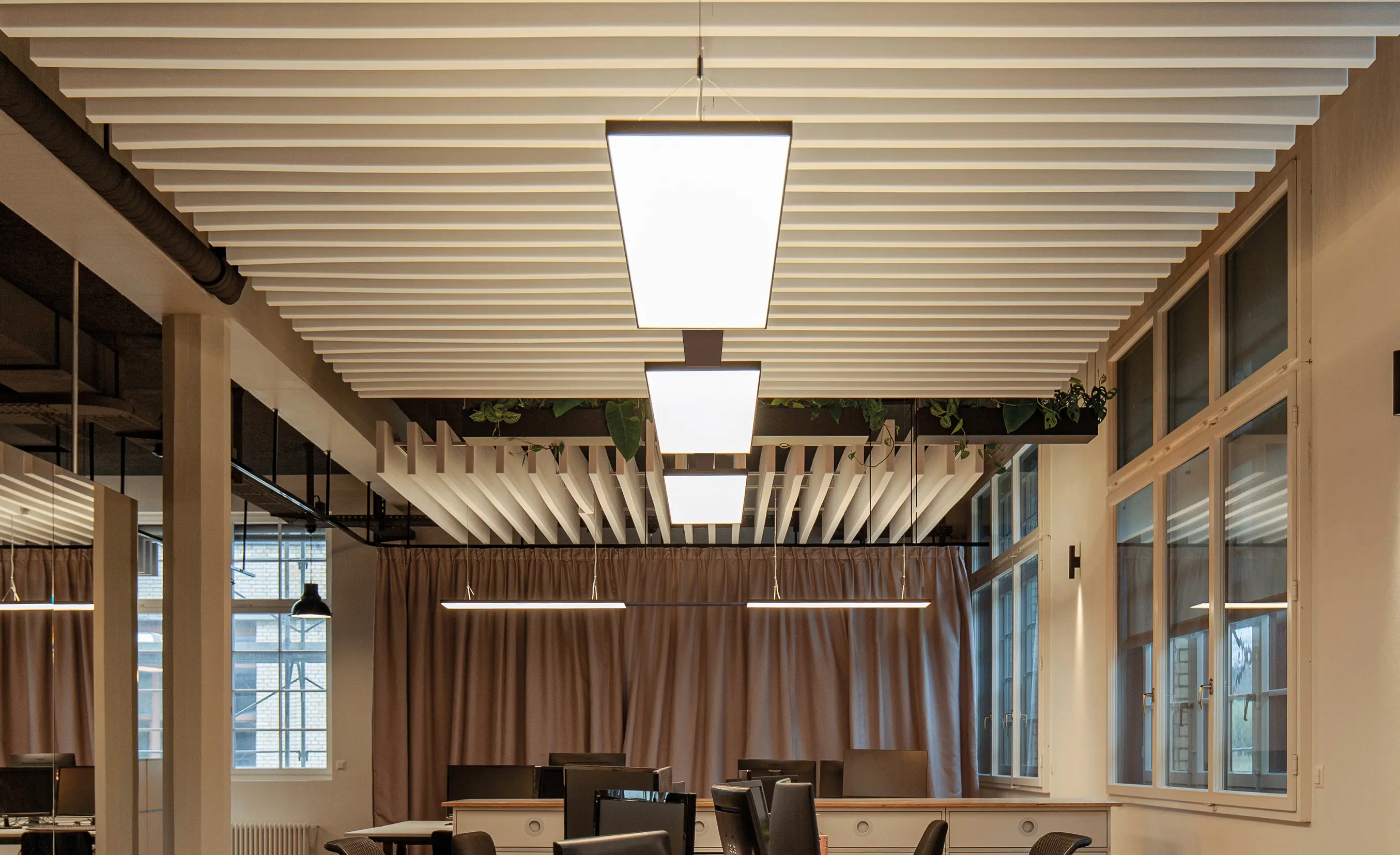 Lightnet - Cubic Evolution Y4/X4 | 200mm Surface