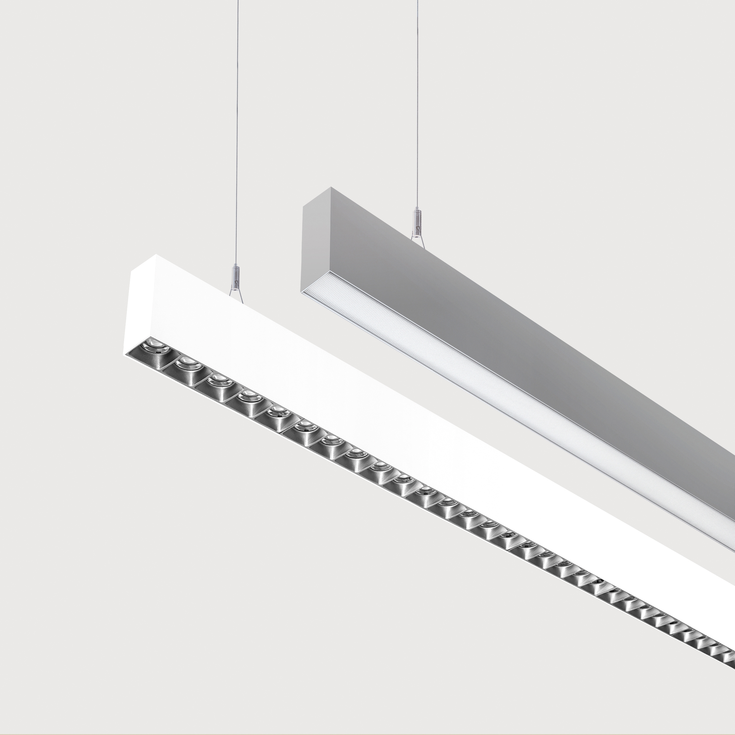 Display product Matric R4 | System 55mm Suspended from manufacturer Lightnet