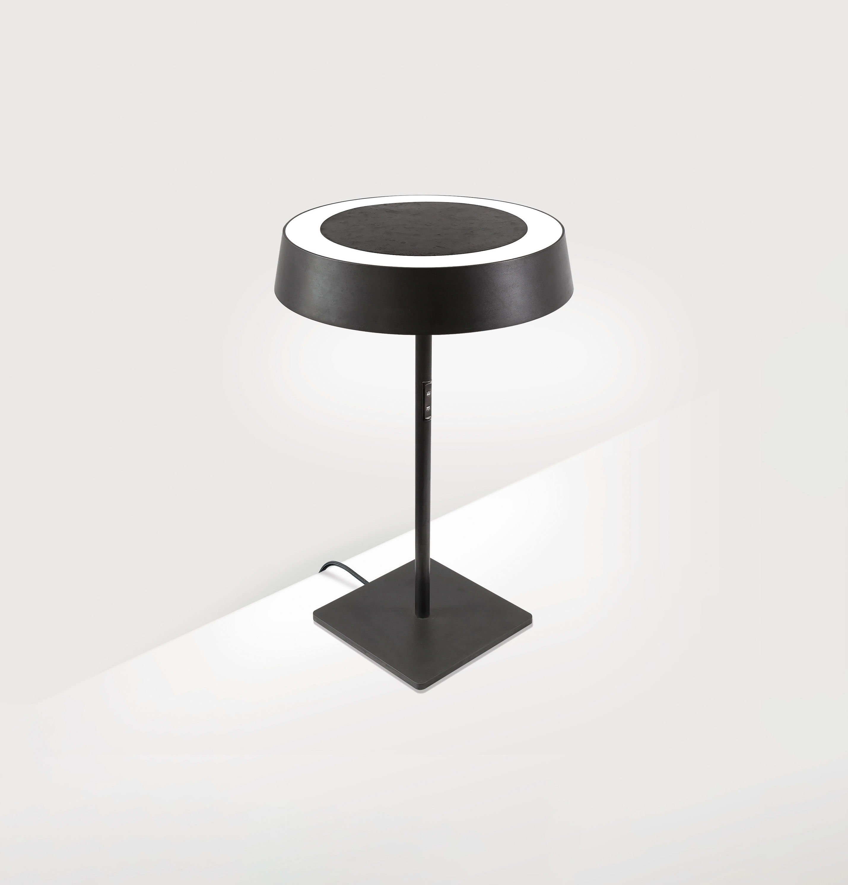 Afficher le produit Beam Me Up T2 | Mini Table Home du fabricant Lightnet