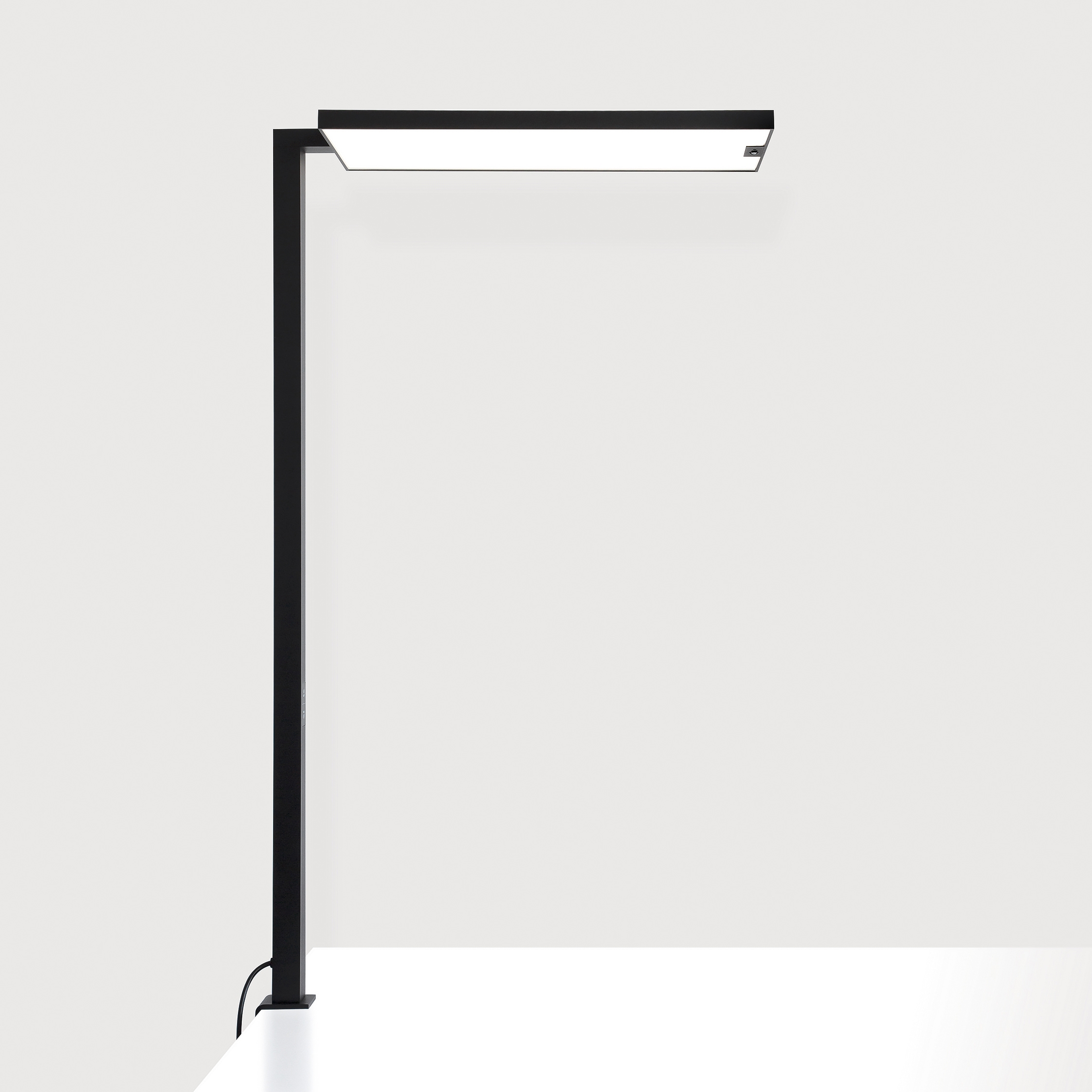 Mostra il prodotto Cubic Evolution T2/T3 | Table del produttore Lightnet