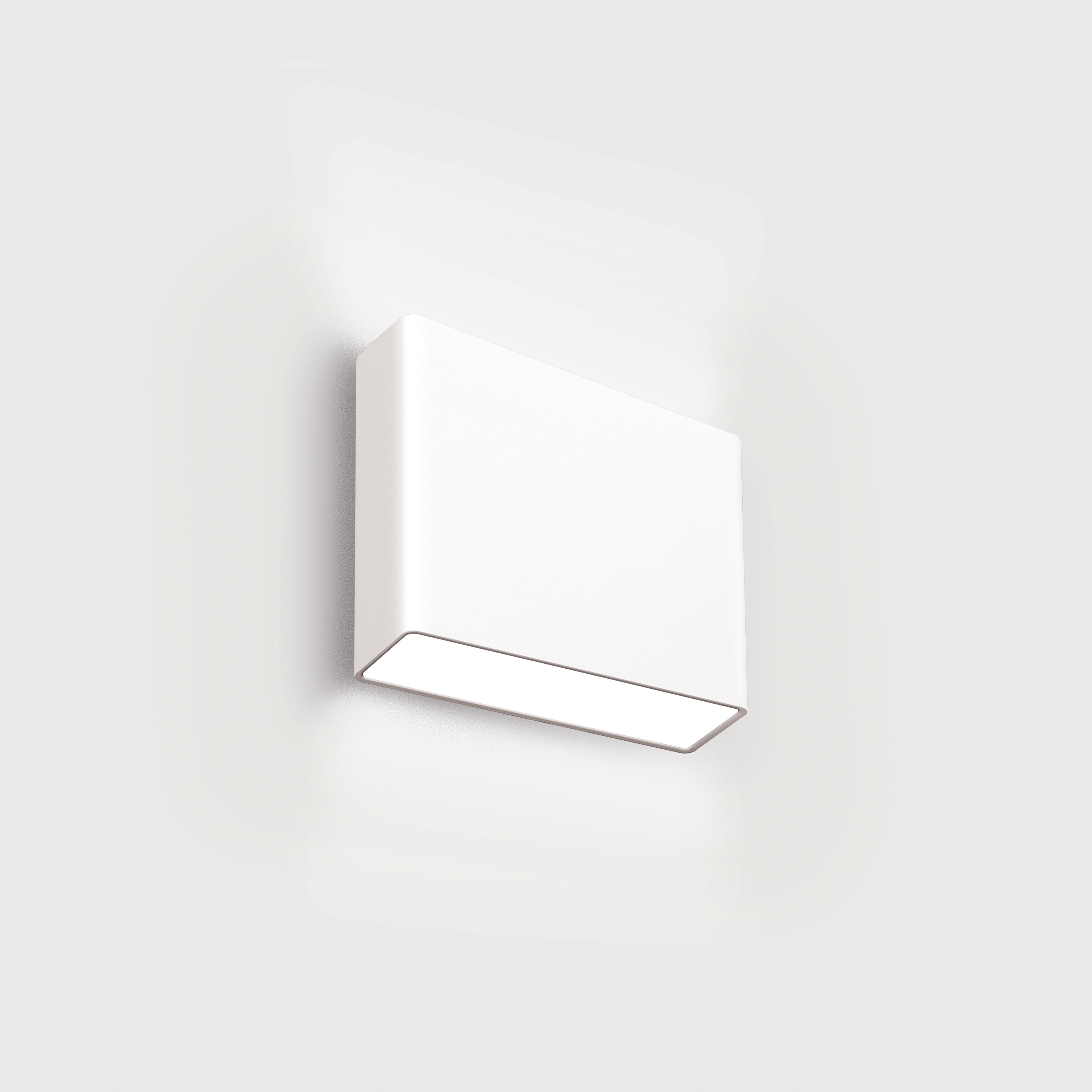 Display product Liquid Line W5 | Compact Wall from manufacturer Lightnet