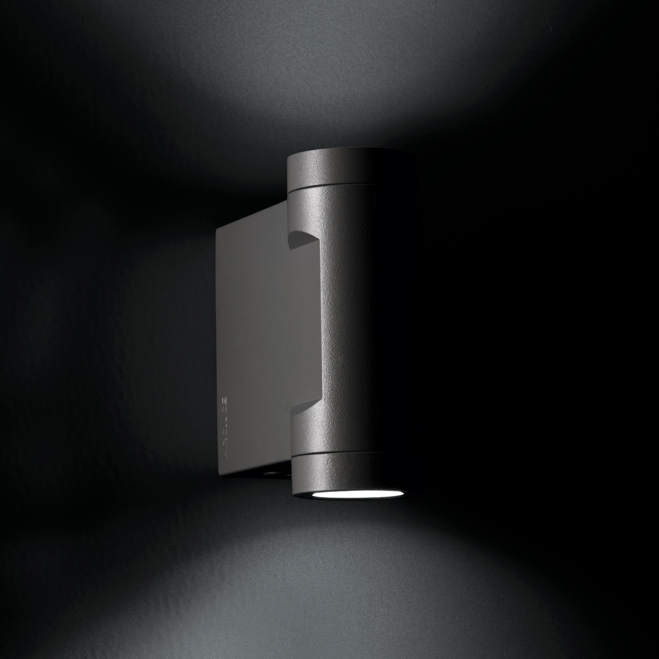 OUTDOOR | FACADE FITTINGS