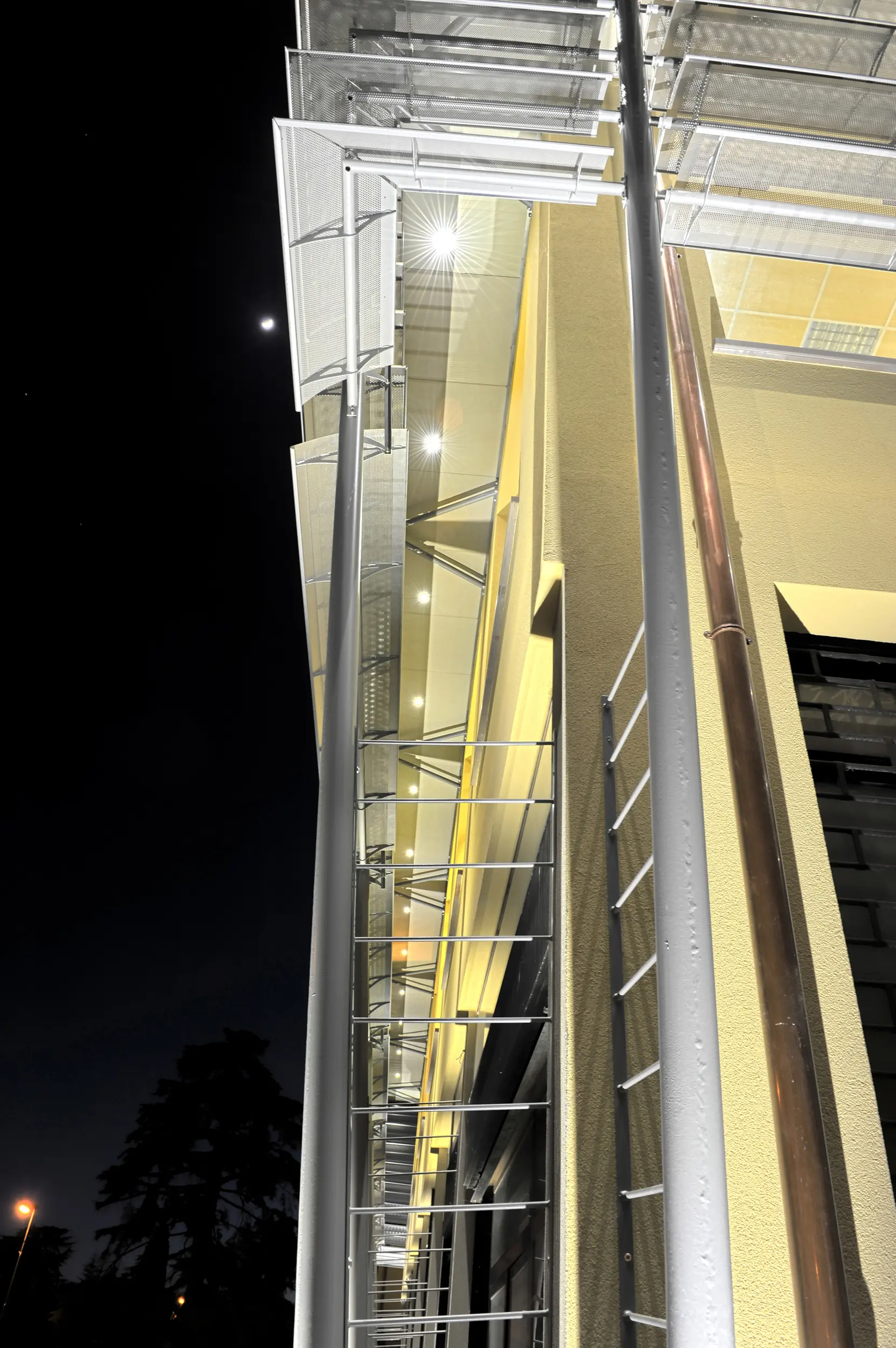 Arcluce - Ray Linea T5