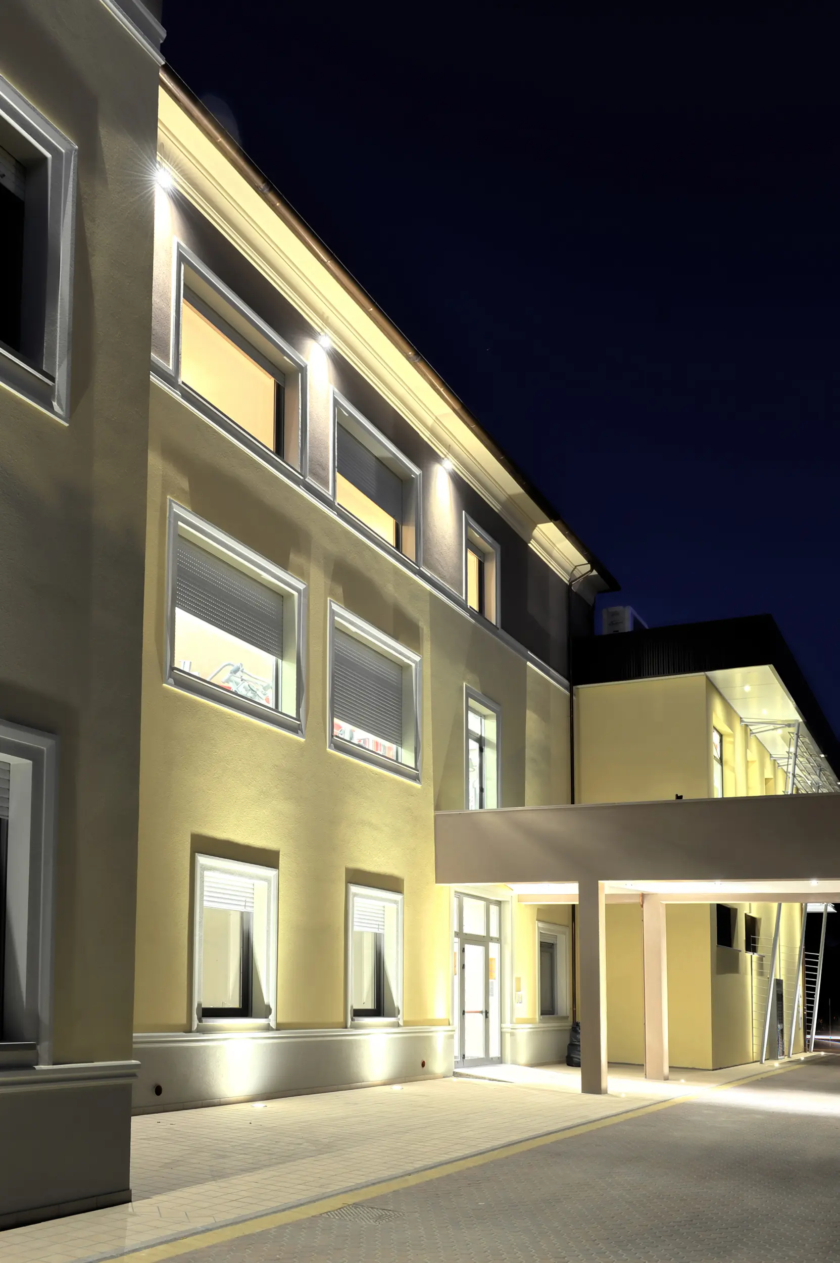 Arcluce - Tula two-way illumination